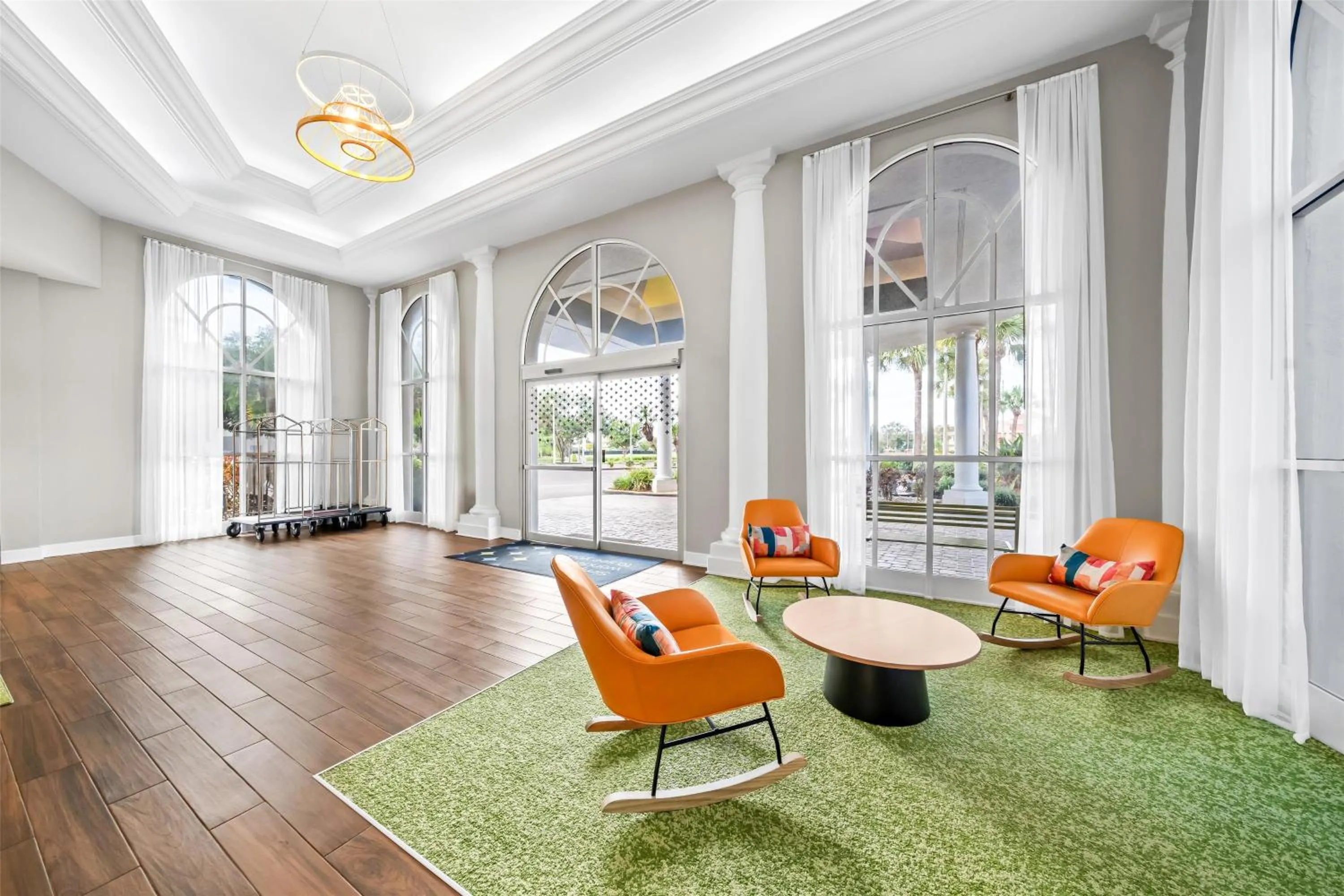 Lobby or reception in Spark by Hilton Orlando near Universal