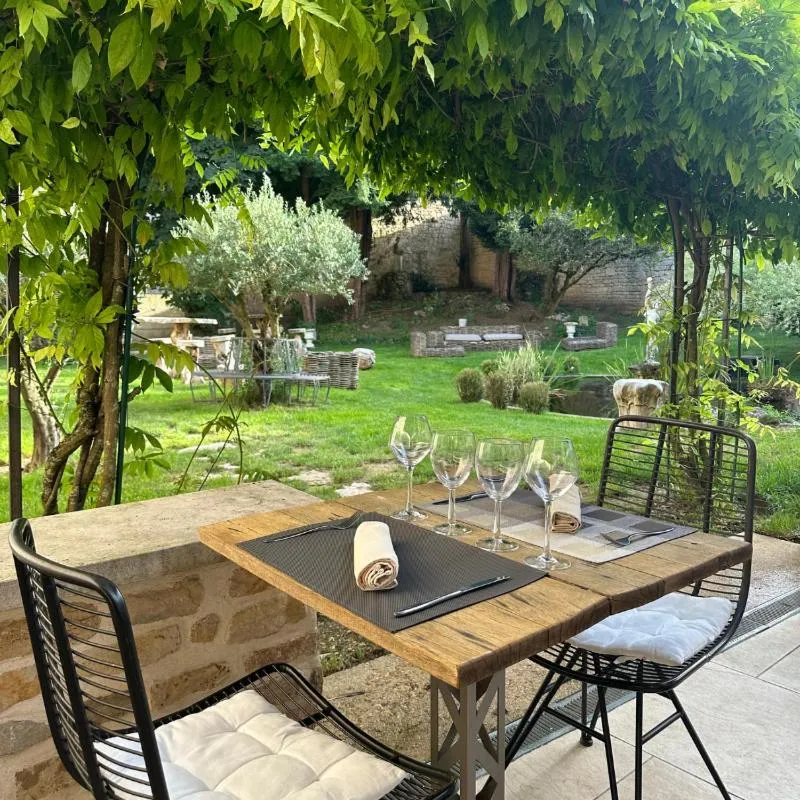 Restaurant/places to eat in LE SOLEIL D'OR