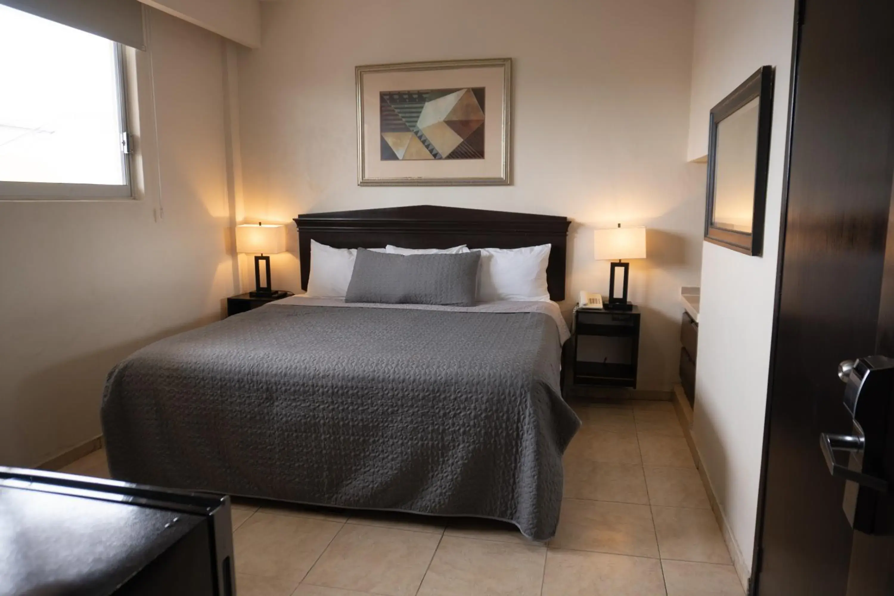 King Room in Hotel America Centro King Room in Hotel America Centro