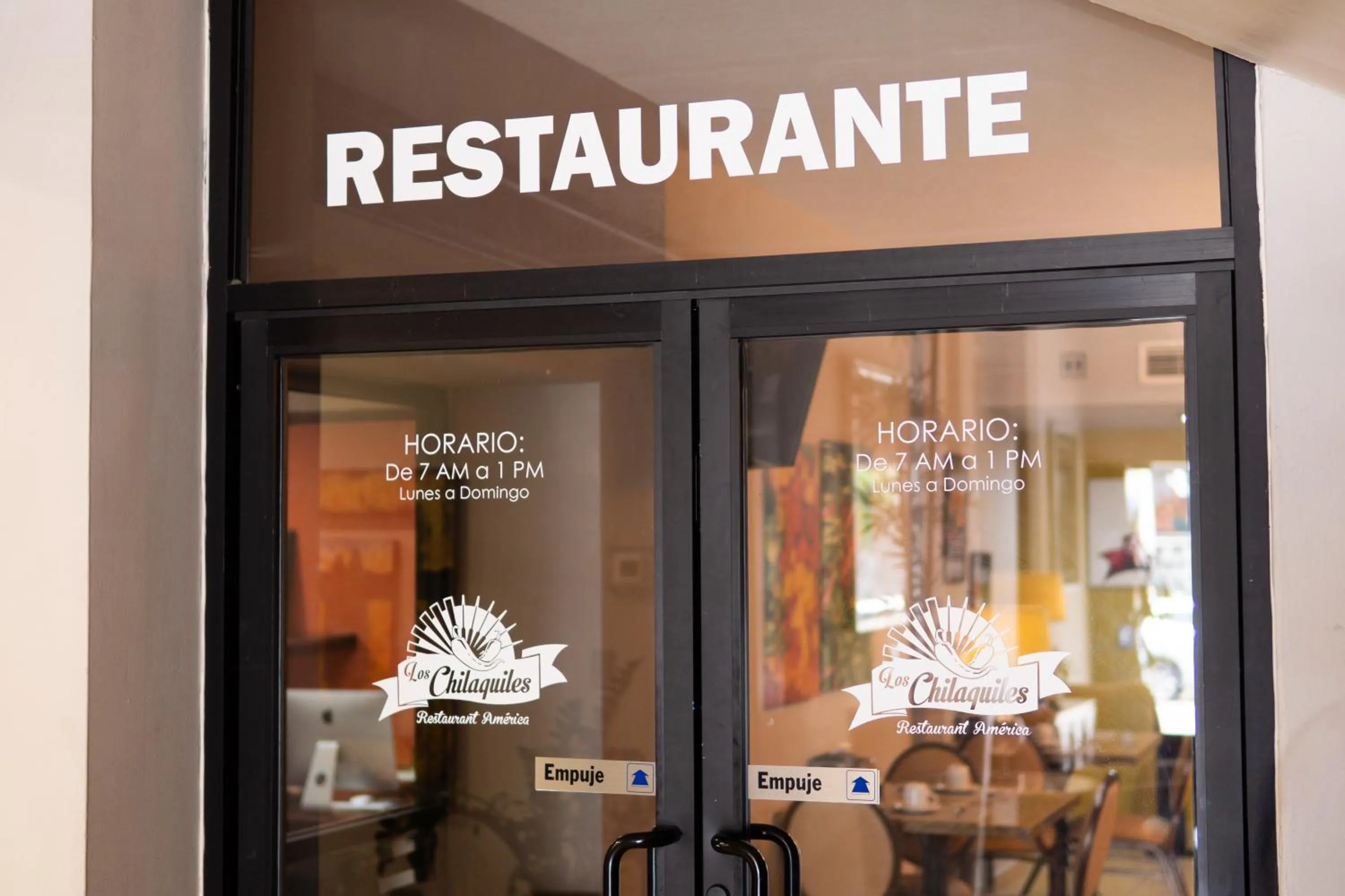 Restaurant/places to eat in Hotel America Centro