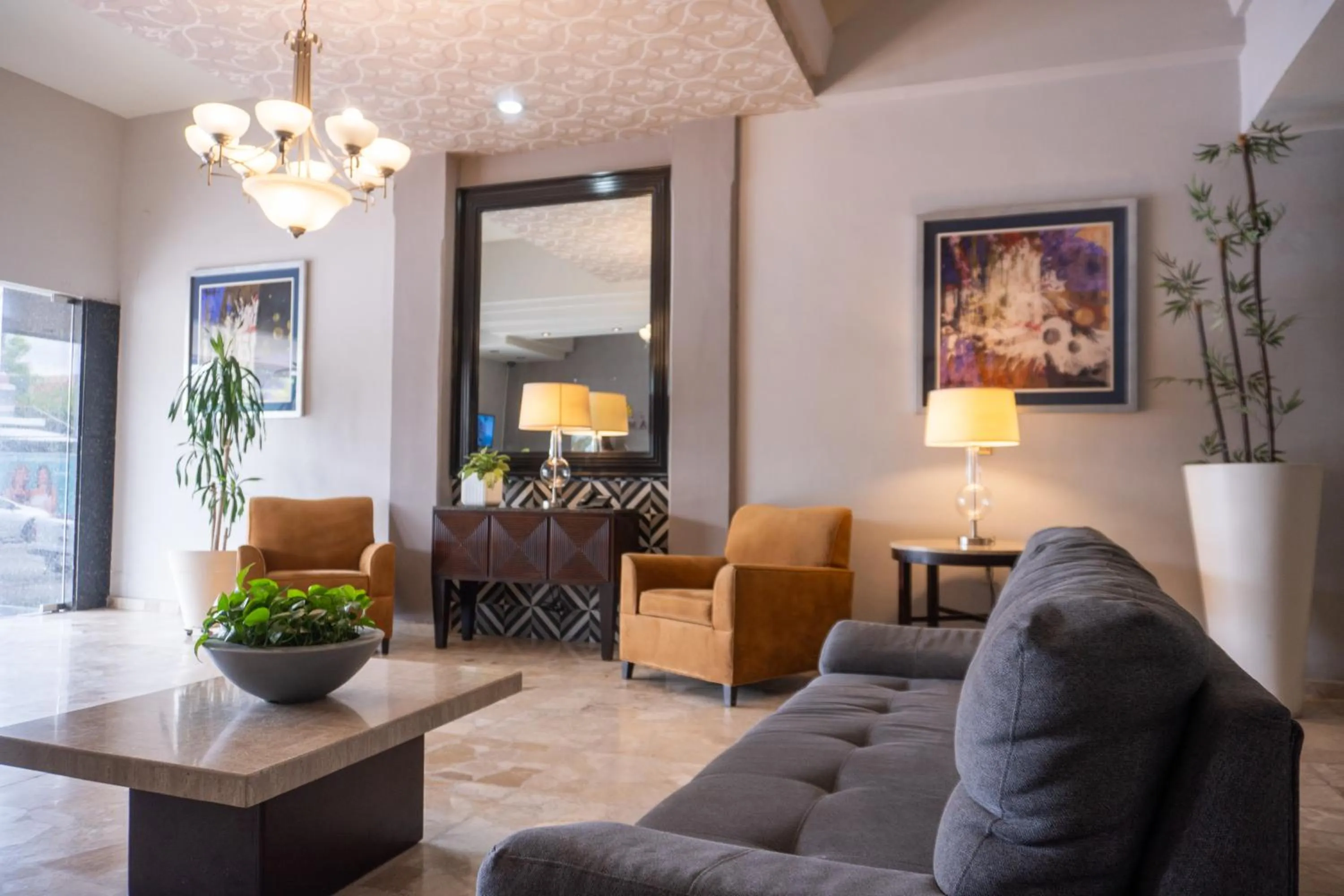 Living room in Hotel America Centro