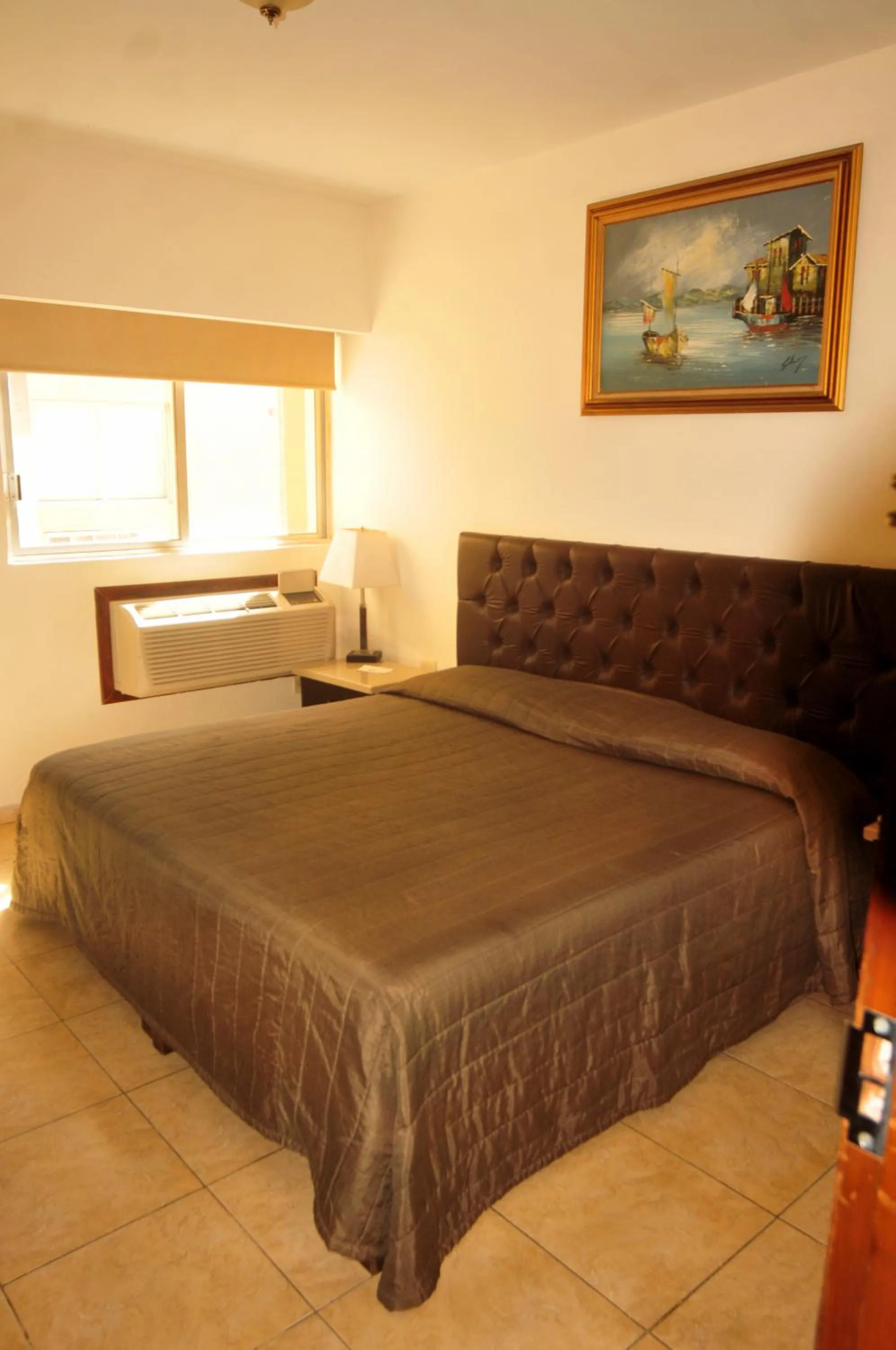 Photo of the whole room, Bed in Hotel America Centro