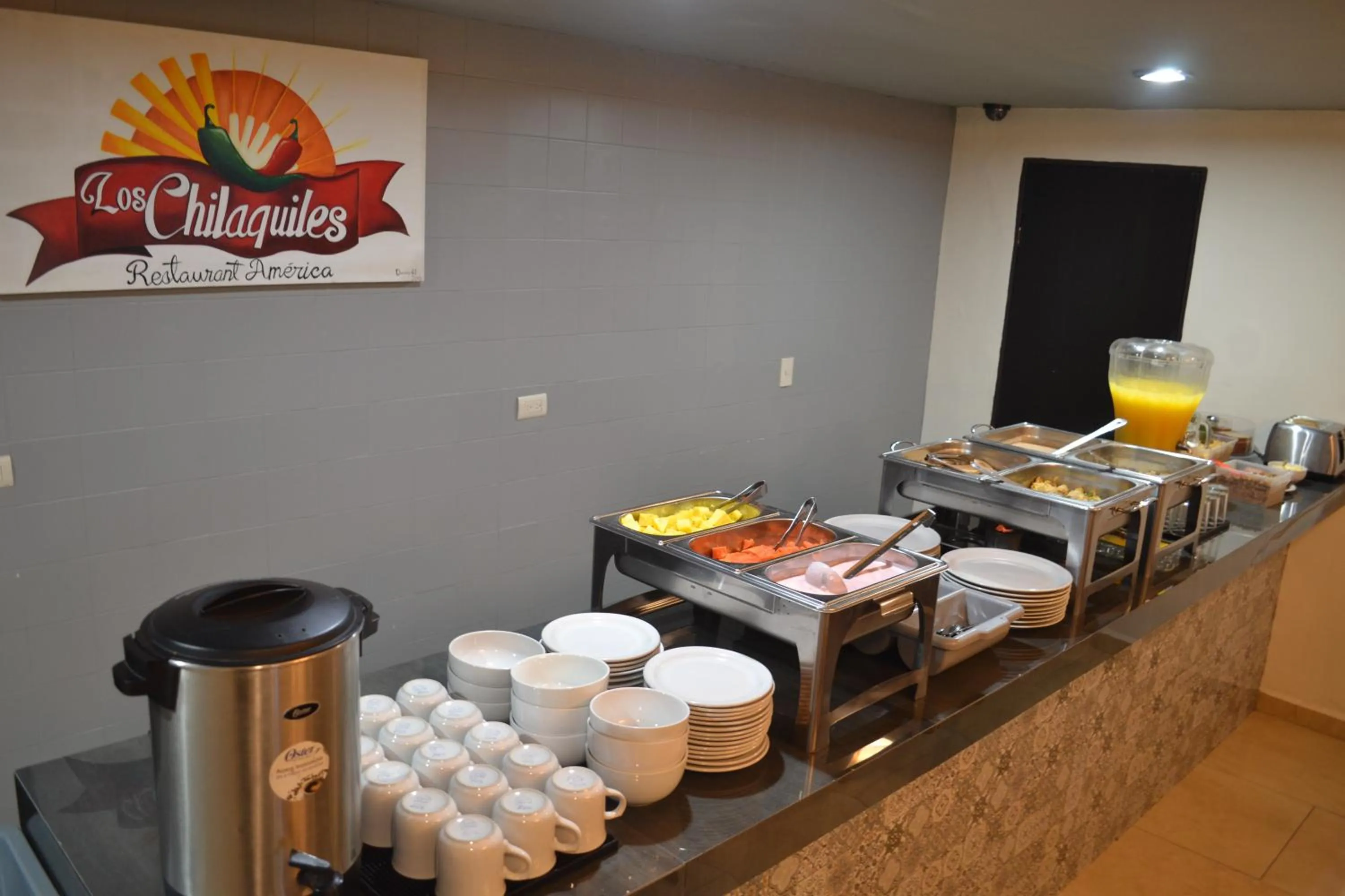 Breakfast in Hotel America Centro