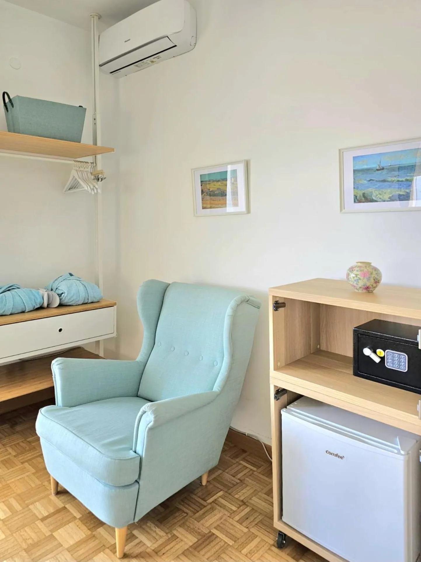 safe in La Stella dei Venti B&B