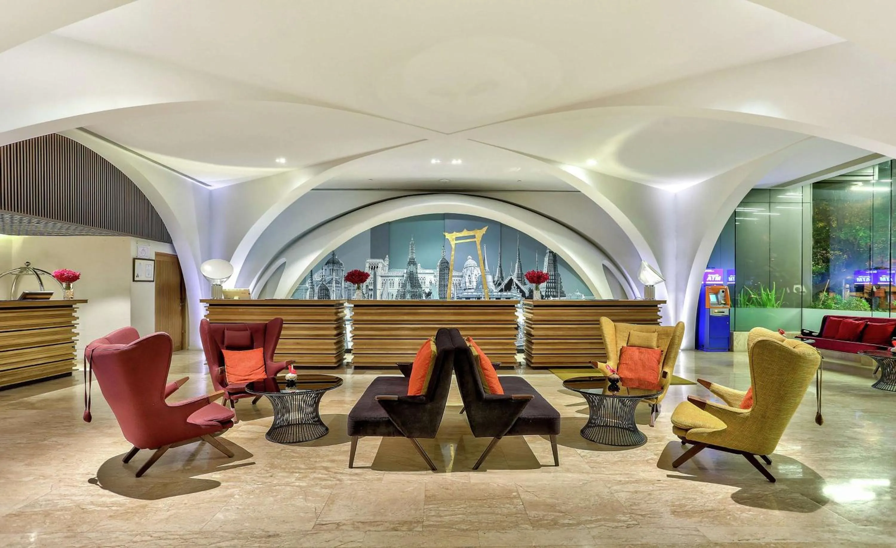 Lobby or reception in DoubleTree by Hilton Sukhumvit Bangkok