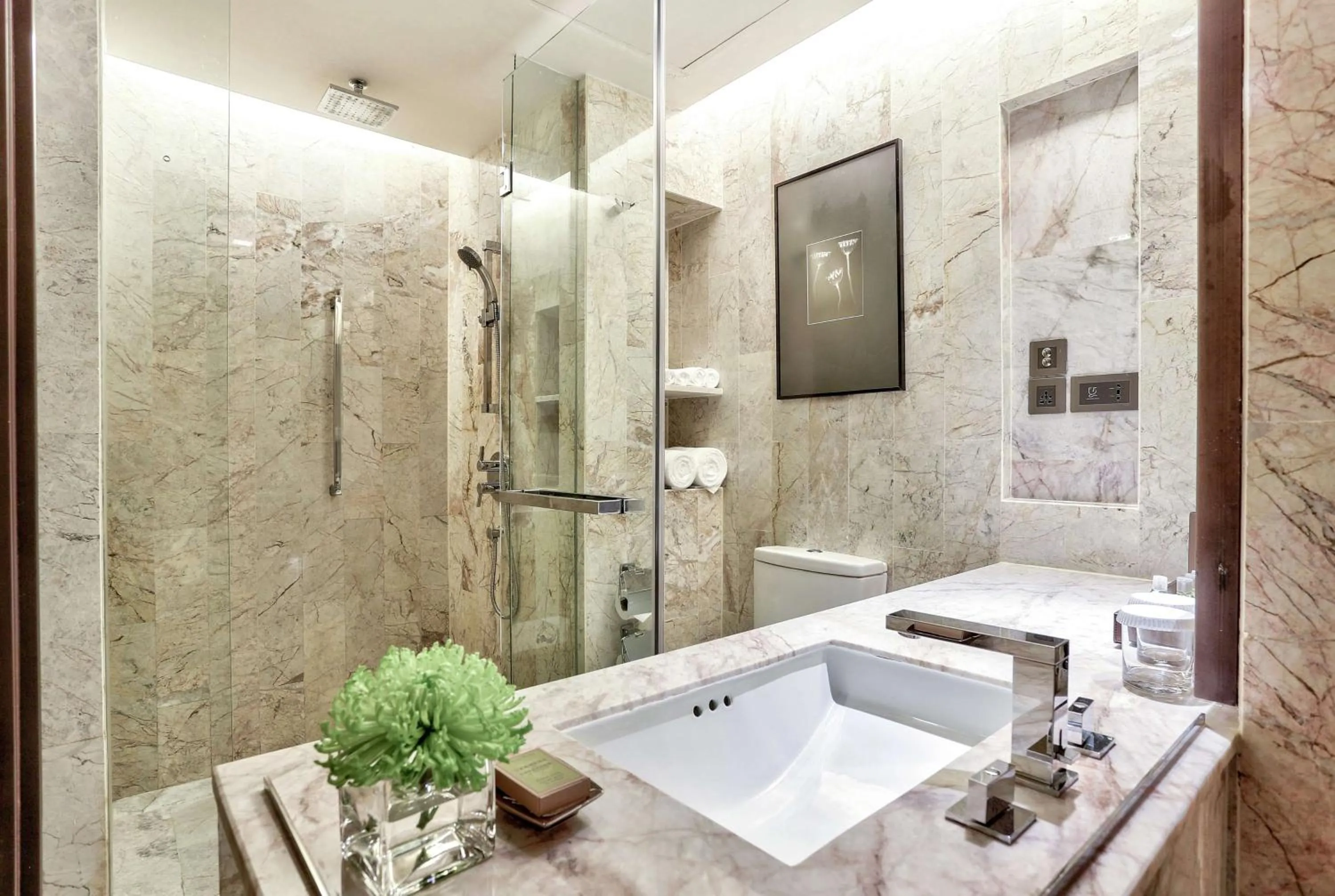 Bathroom in DoubleTree by Hilton Sukhumvit Bangkok
