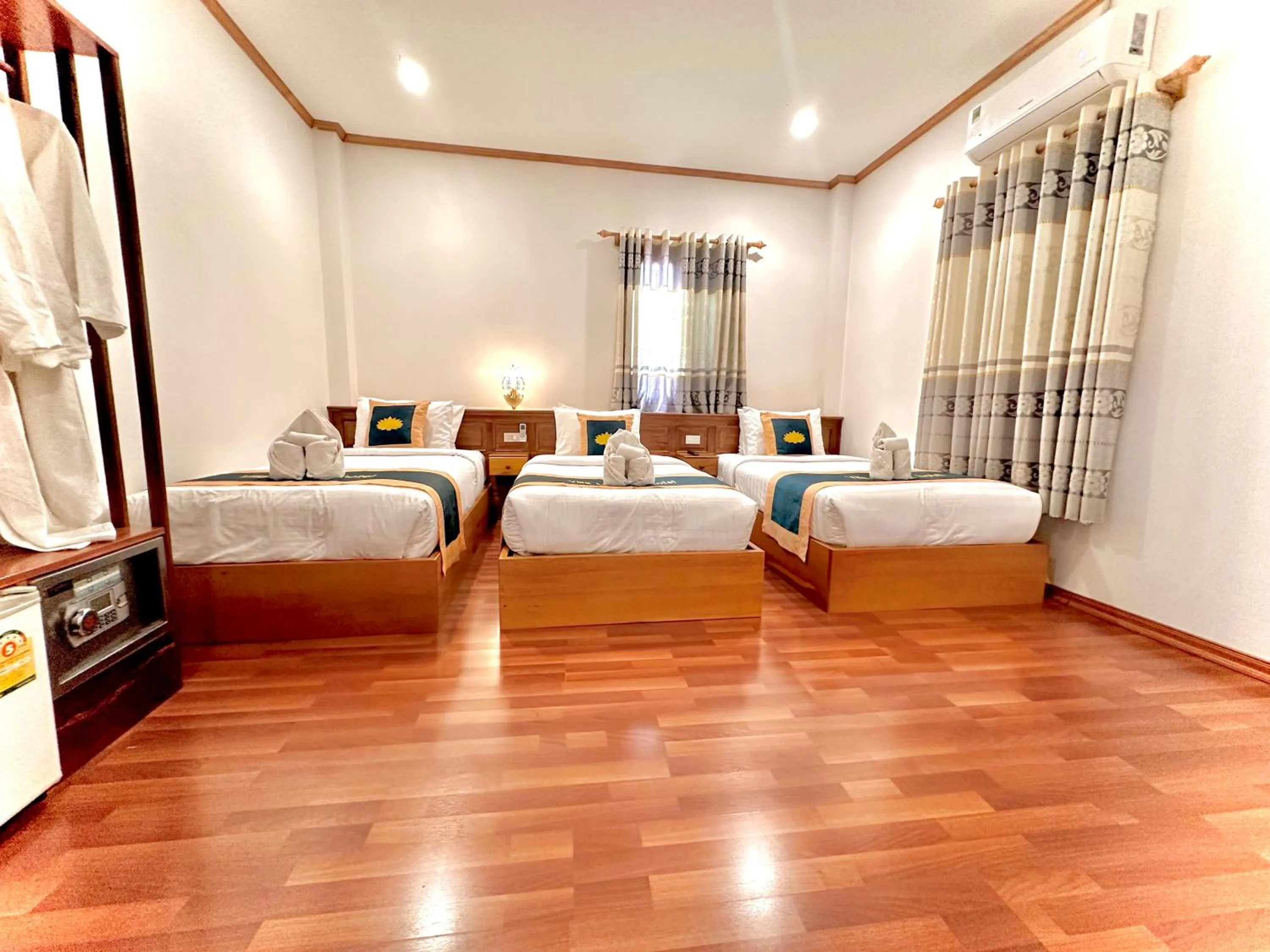 Bed in Villa Mahasok hotel