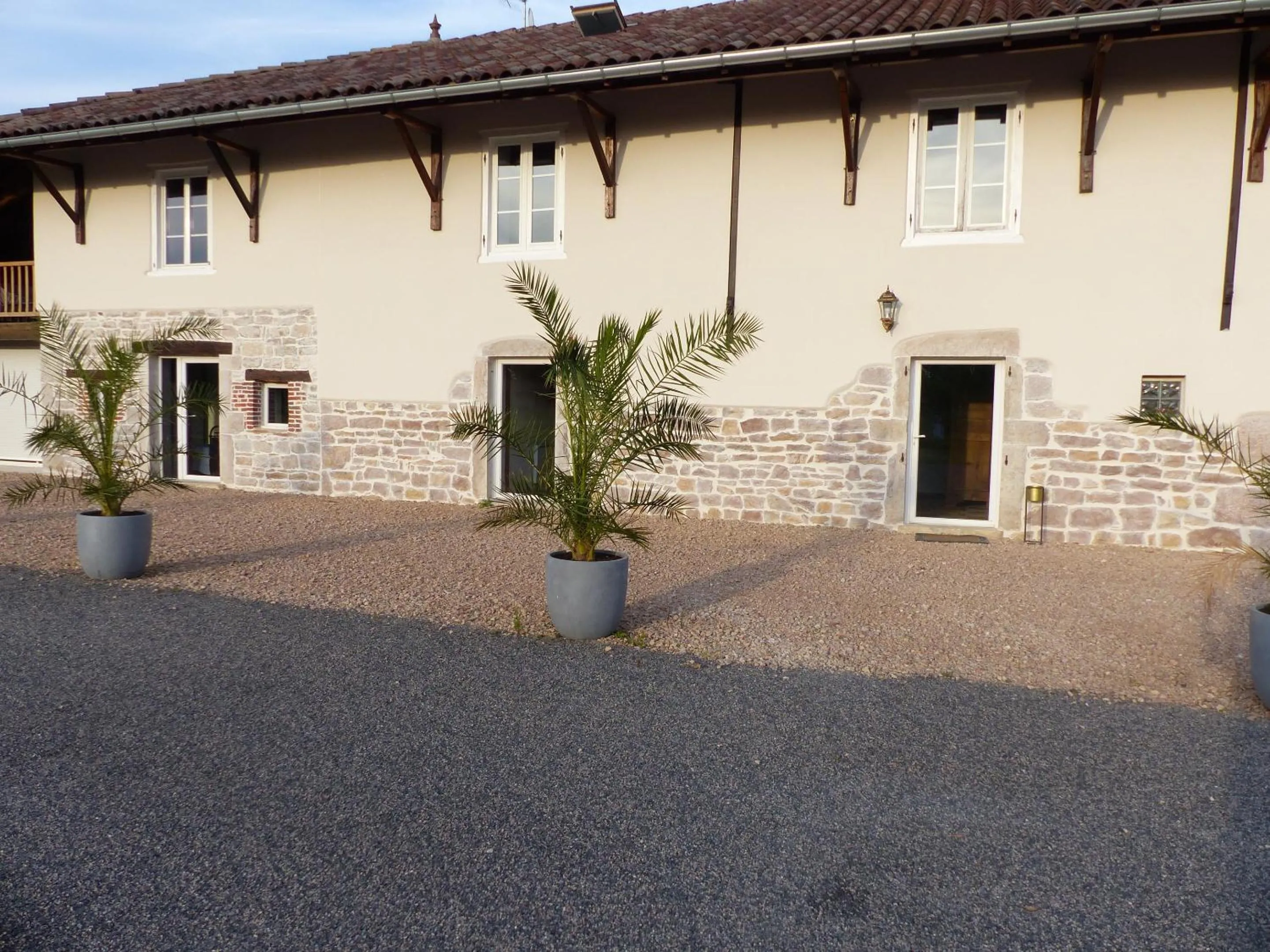 Property building in Gites Domaine de la Rochere