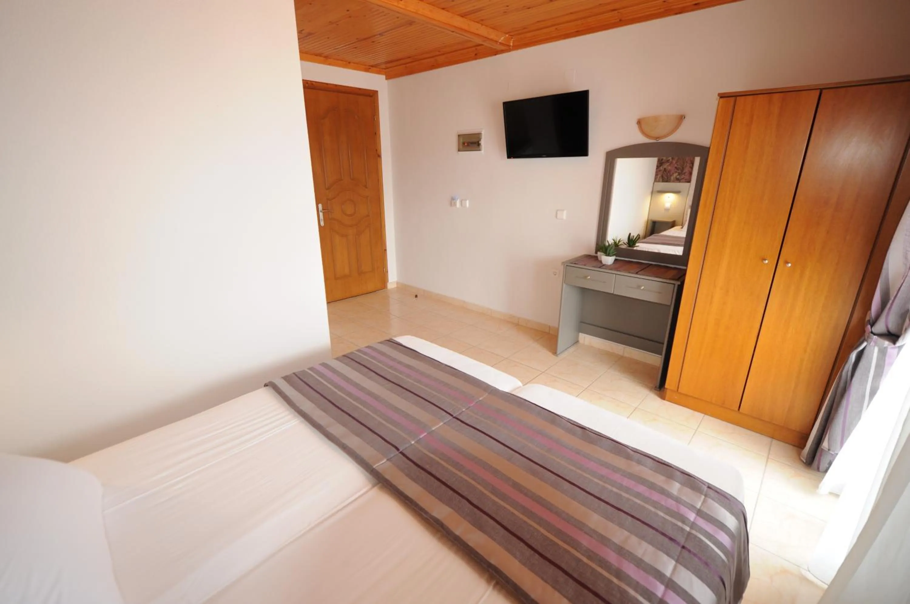 Bed in Hotel Asterias