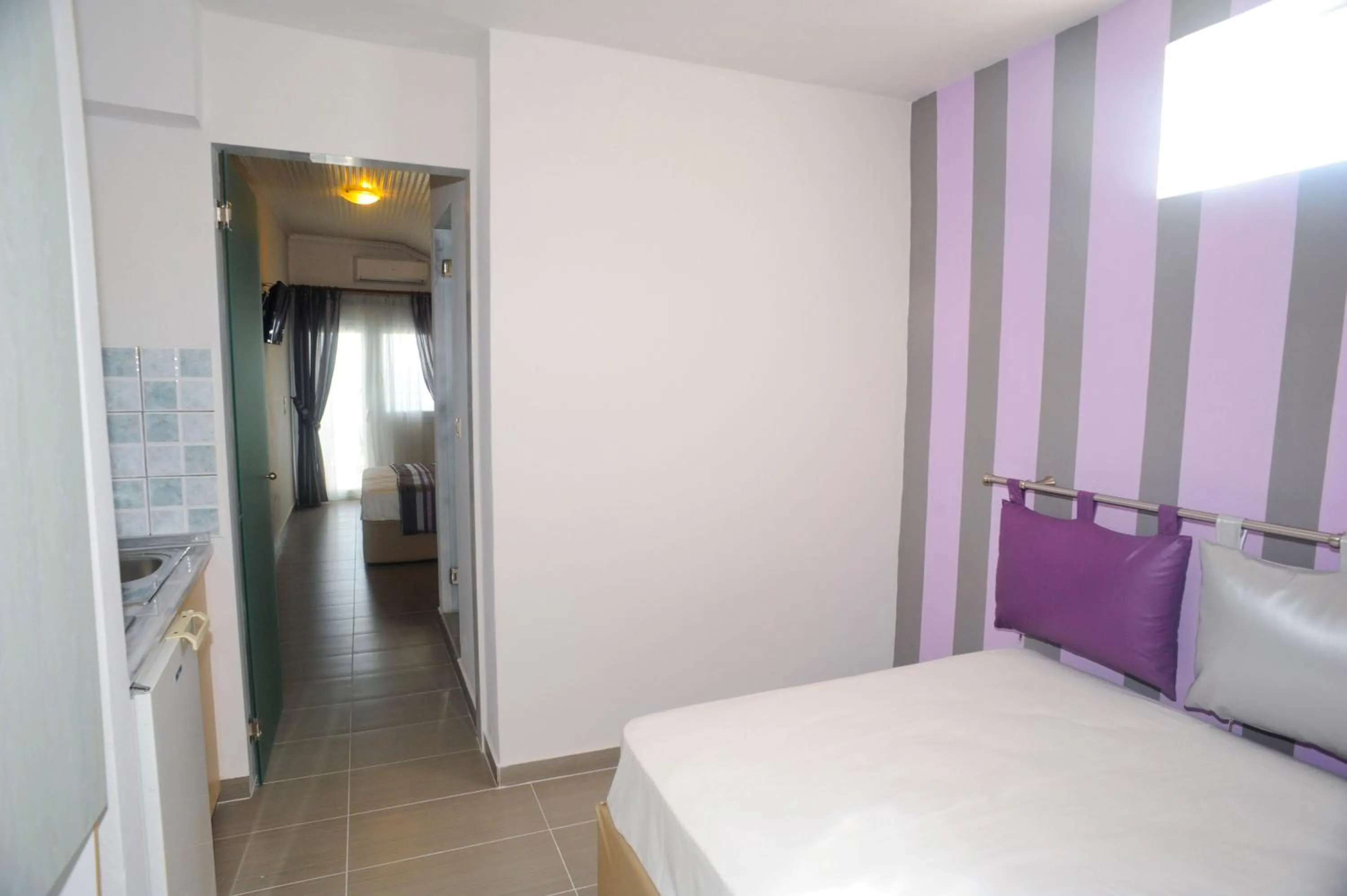 Bed in Hotel Asterias