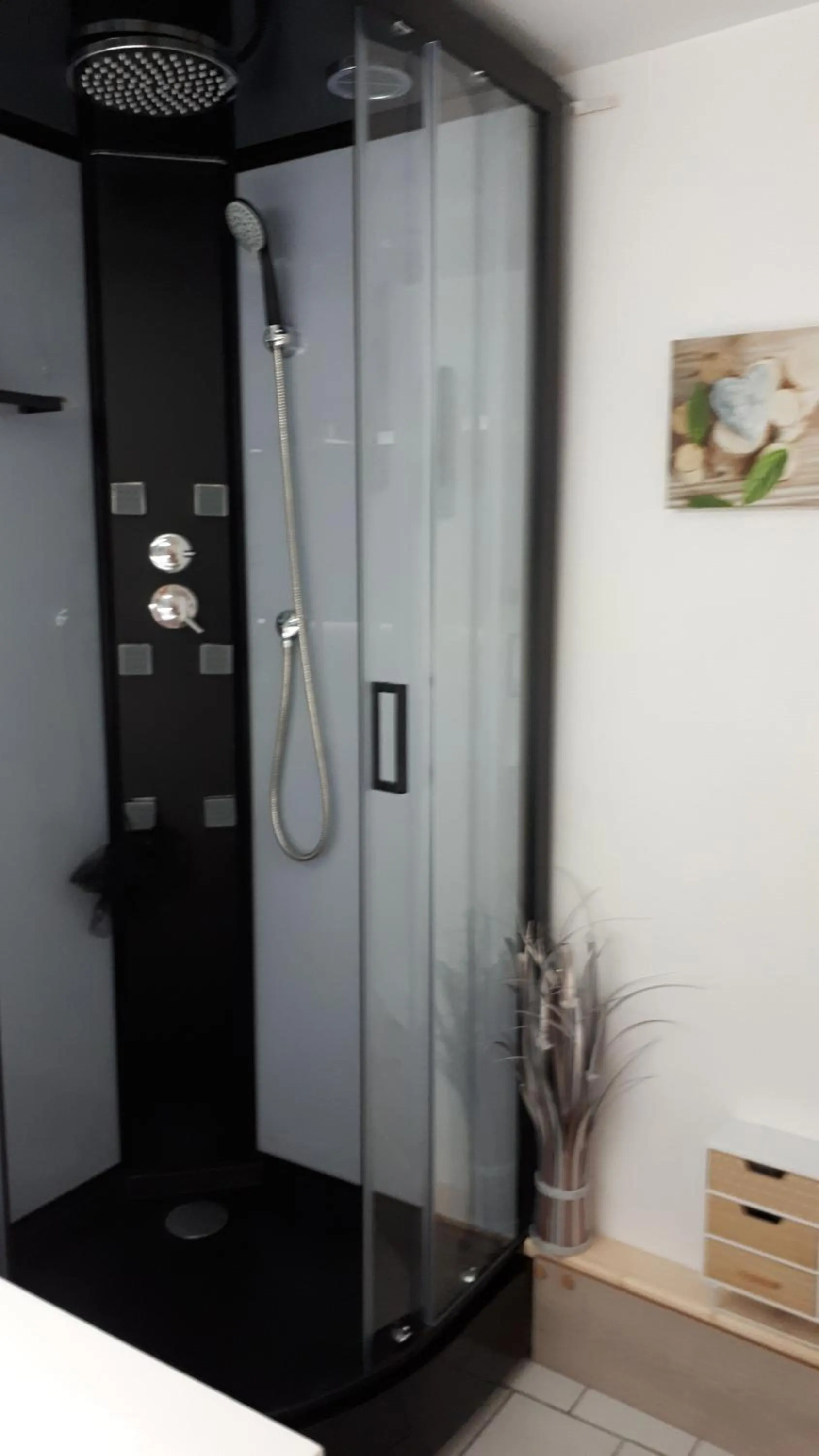 Bathroom in Les MIRABELLES chambres d'hôtes