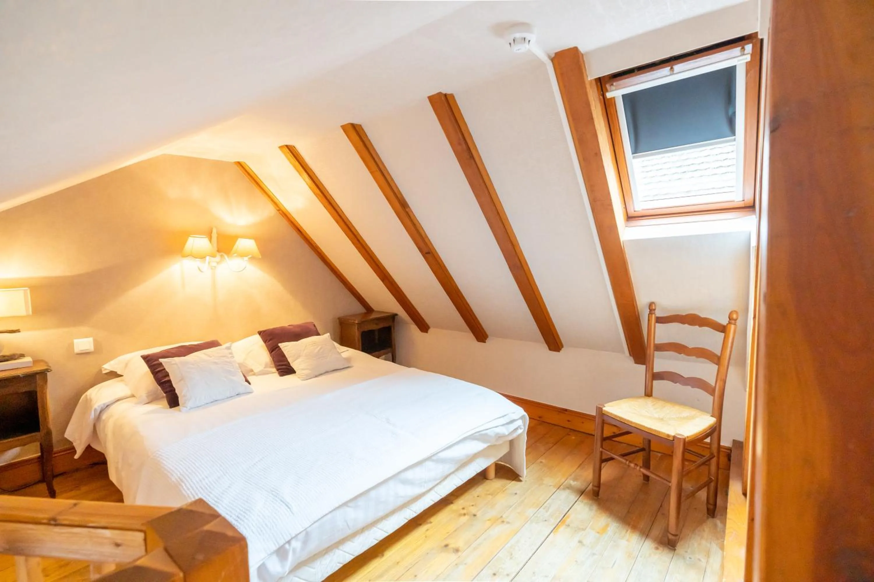 Photo of the whole room, Bed in Hotel à l'Oriel