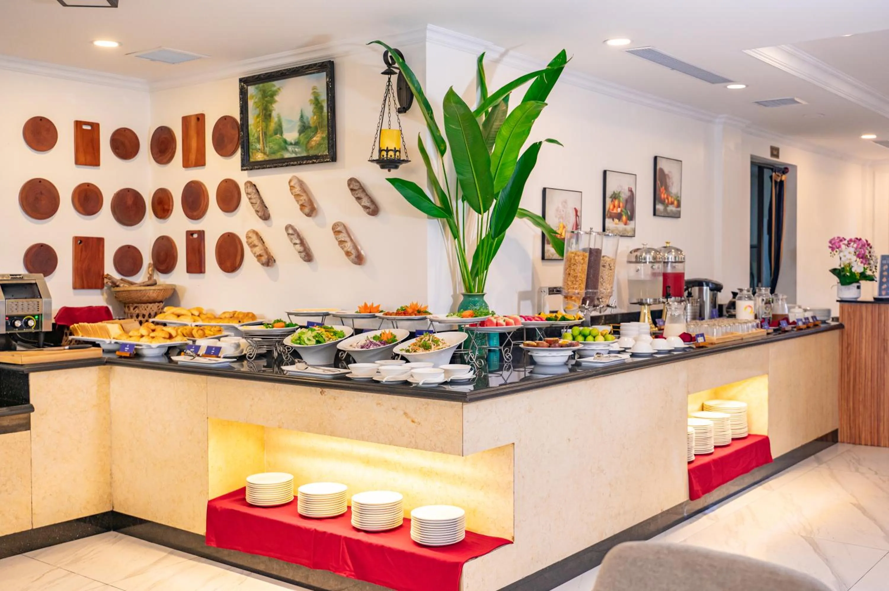 Restaurant/places to eat in Athenia Hoi An Boutique Hotel & Spa