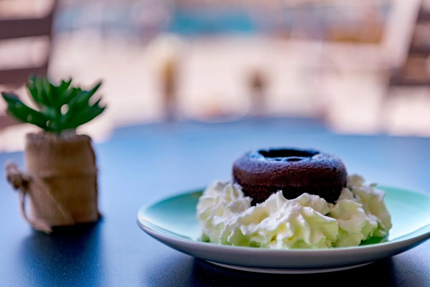 Restaurant/places to eat in Hotel Kamelo