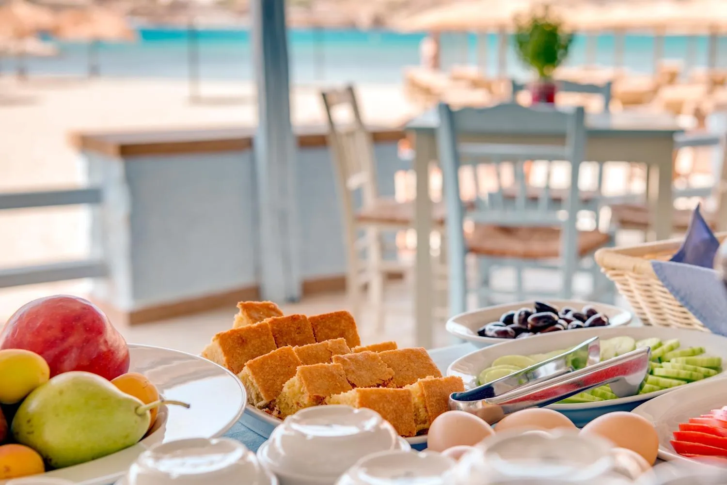 Restaurant/places to eat in Hotel Kamelo