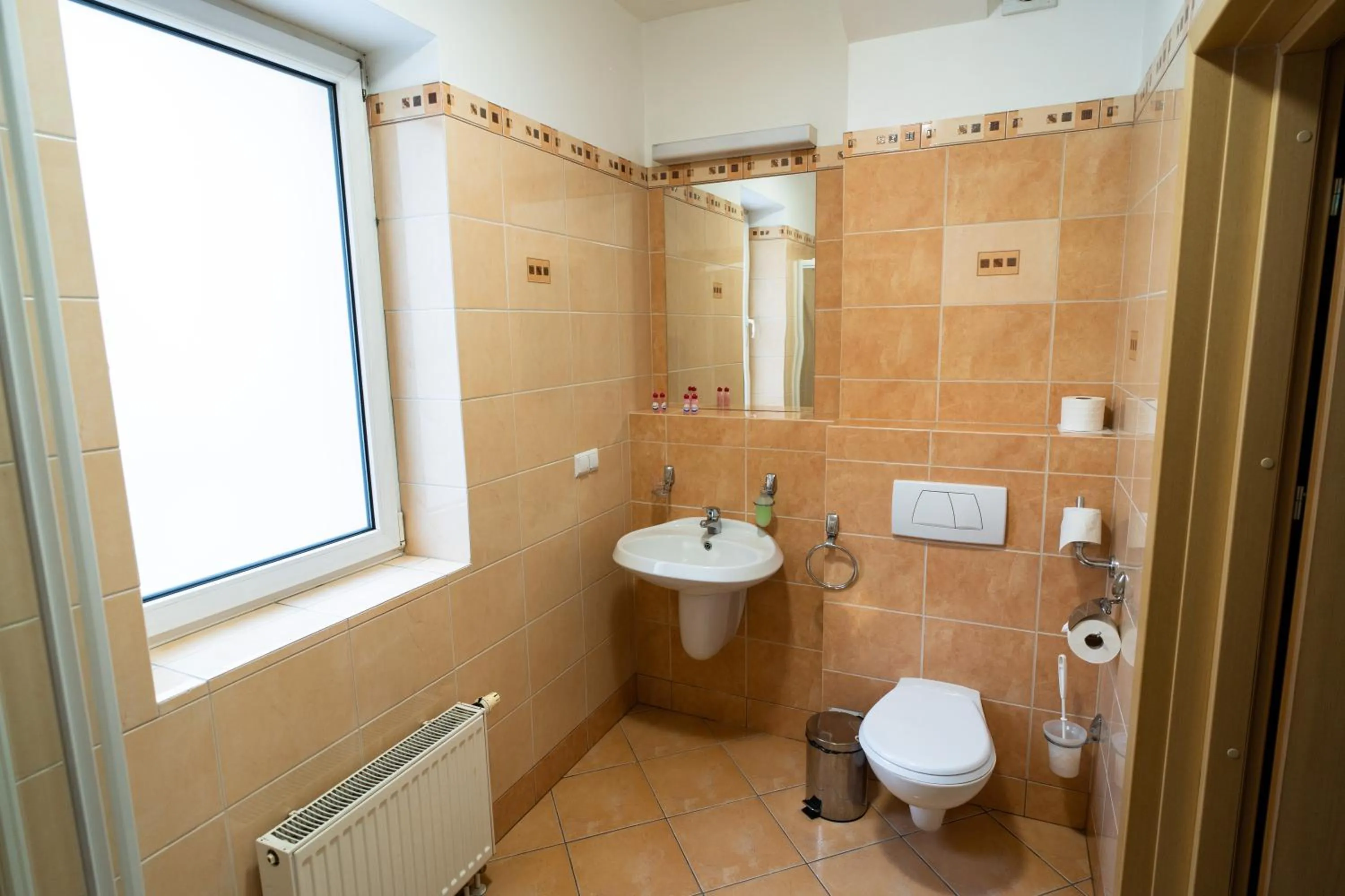 Bathroom in Hotel SANVIT RESTAURACJA & SPA