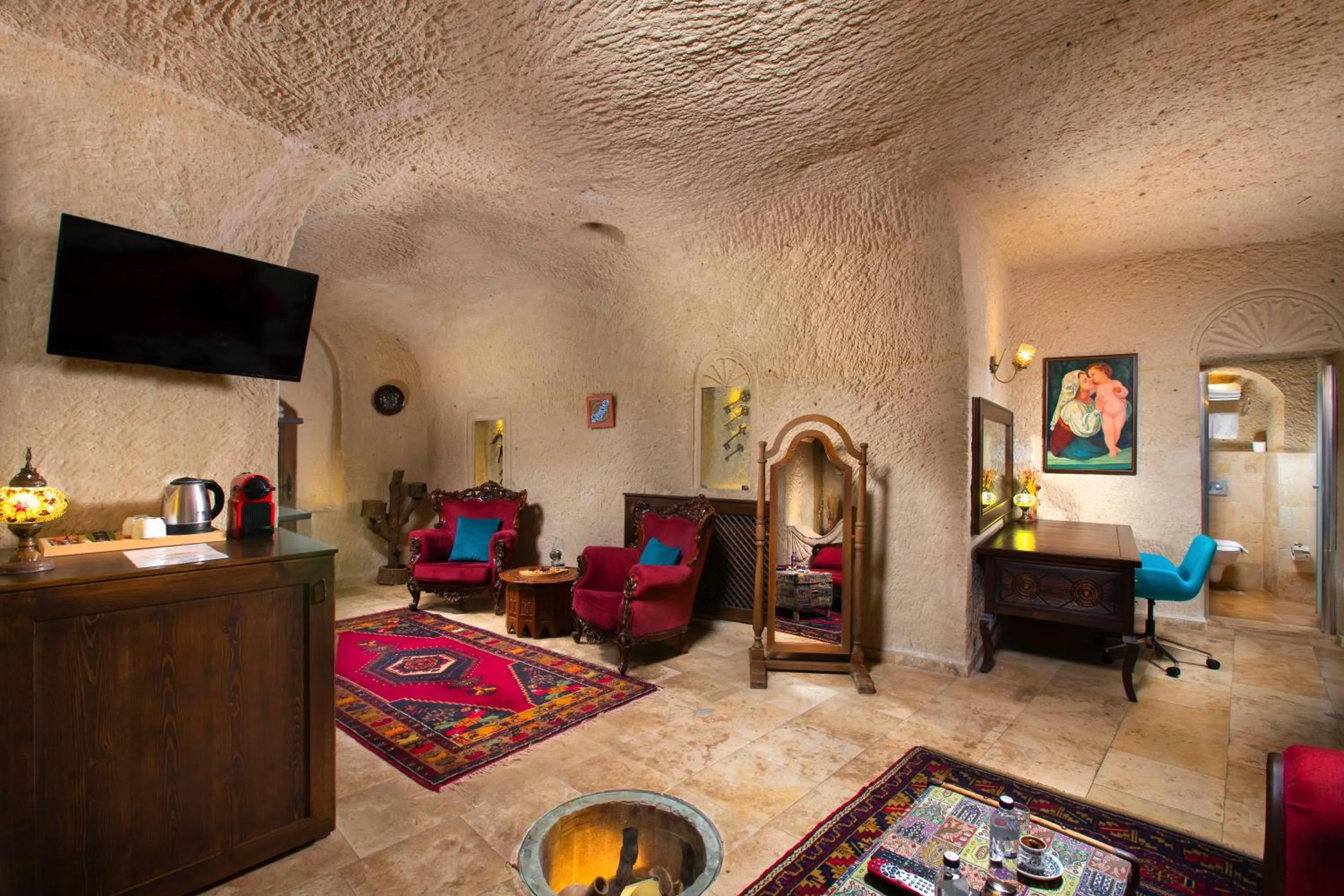 Photo of the whole room in Garden Inn Cappadocia