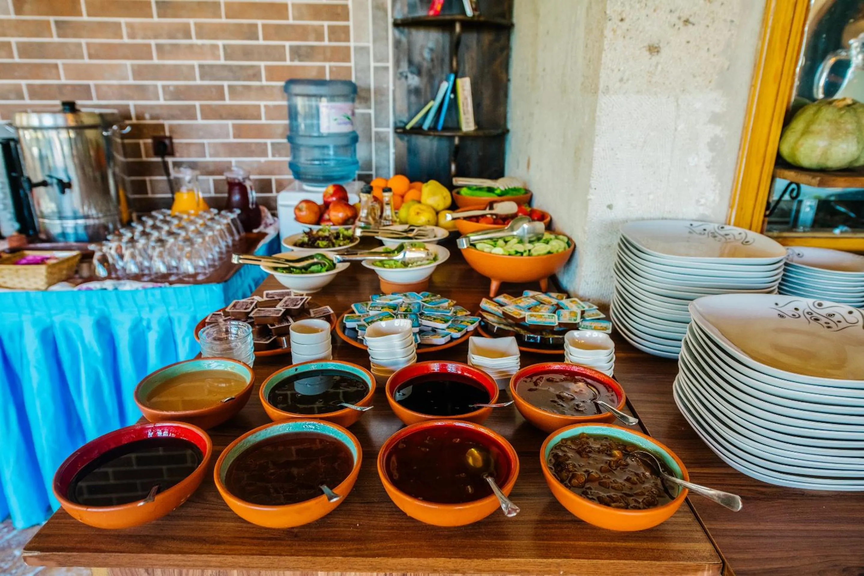 Buffet breakfast in Garden Inn Cappadocia