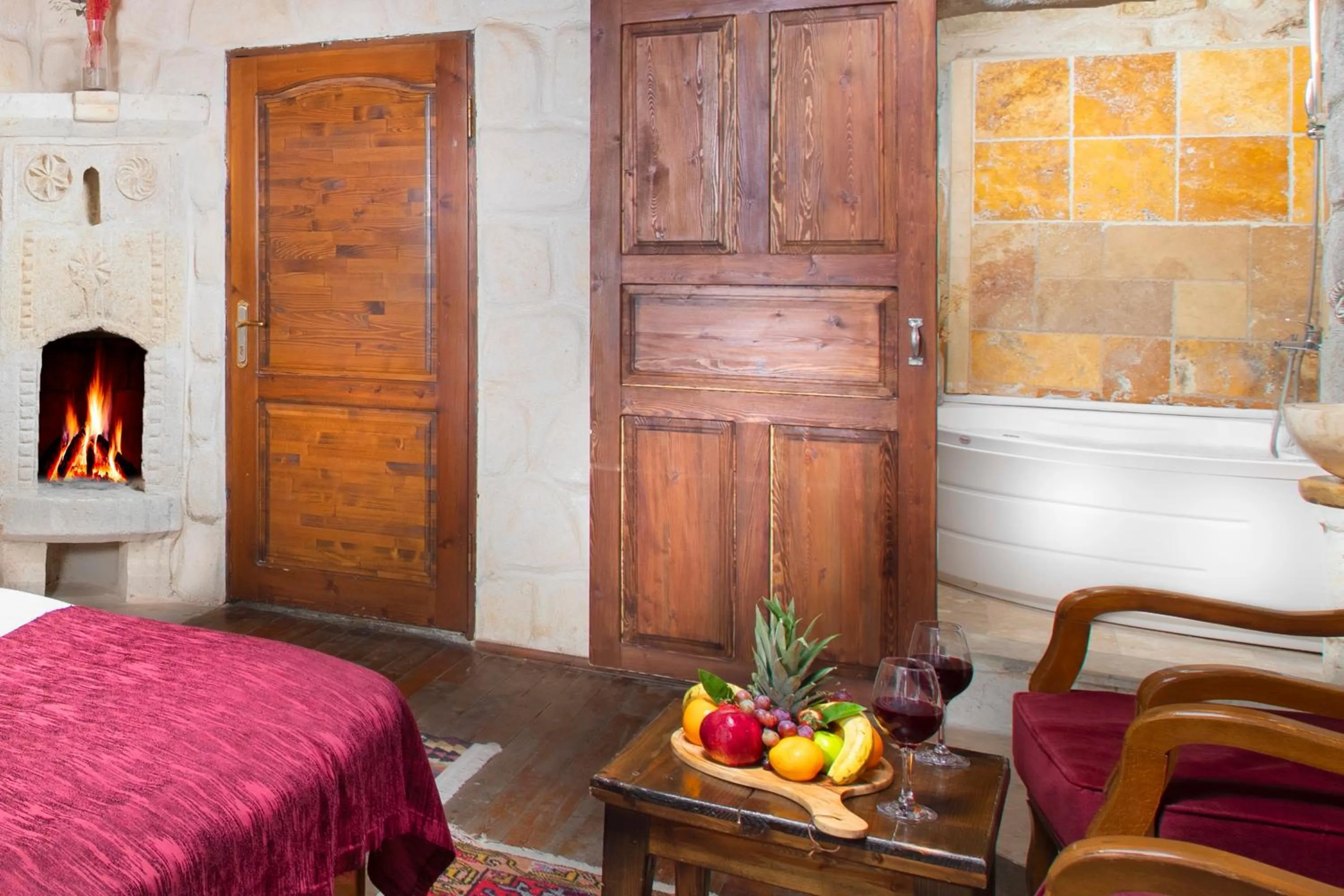 Bathroom, Bed in Garden Inn Cappadocia
