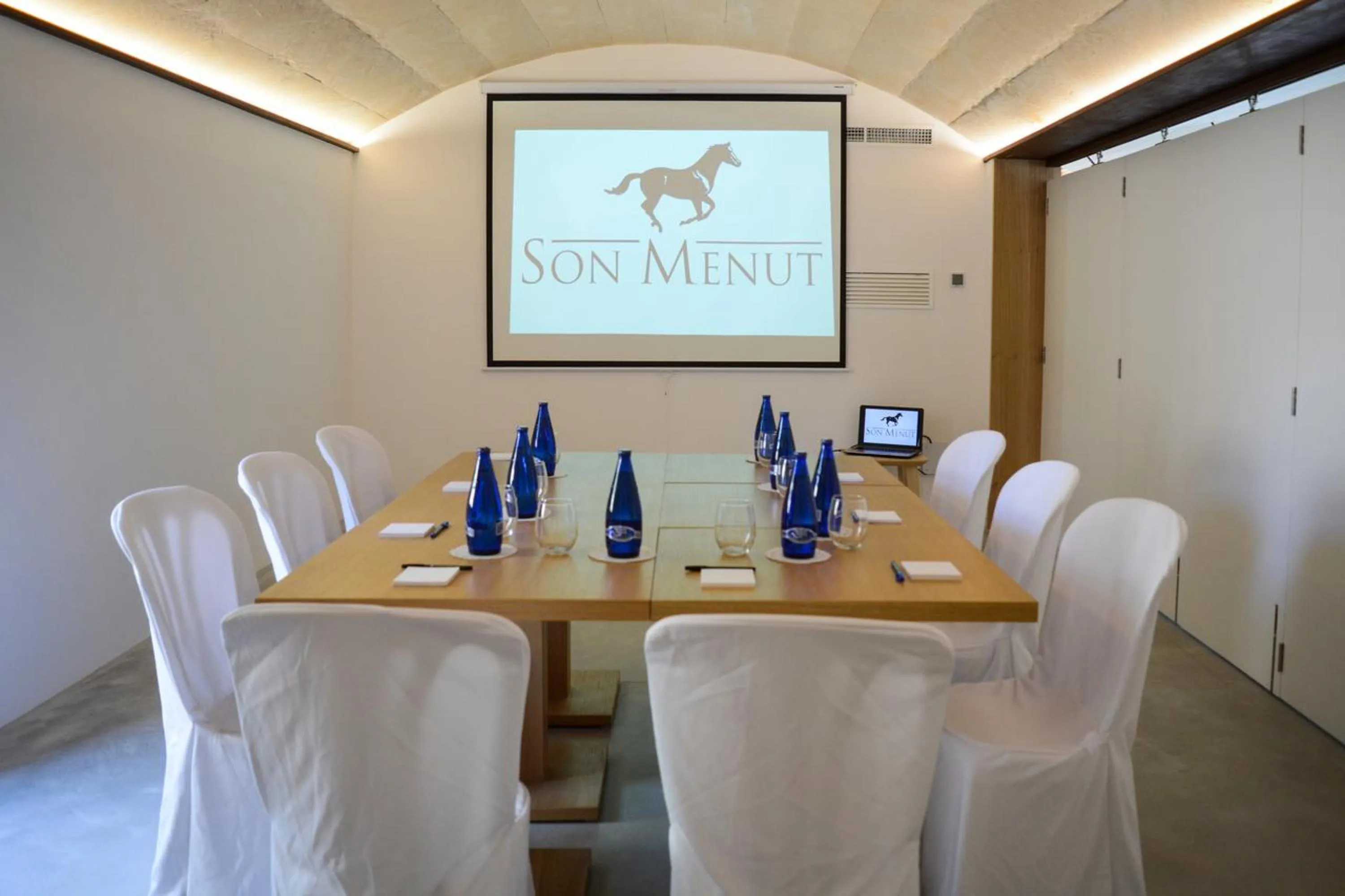 Meeting/conference room in Finca Agroturismo Son Menut