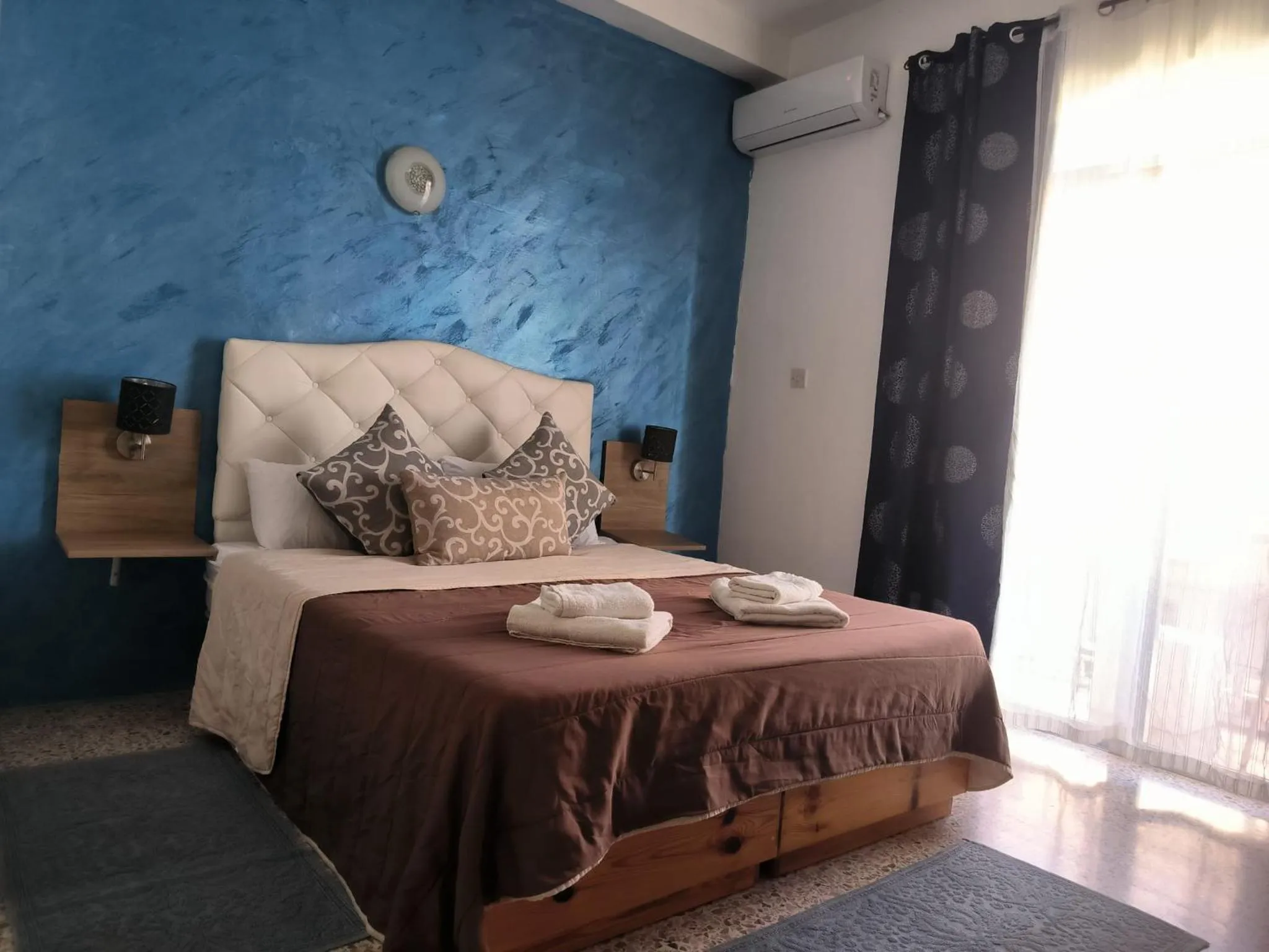 Bed in Tarona Guesthouse