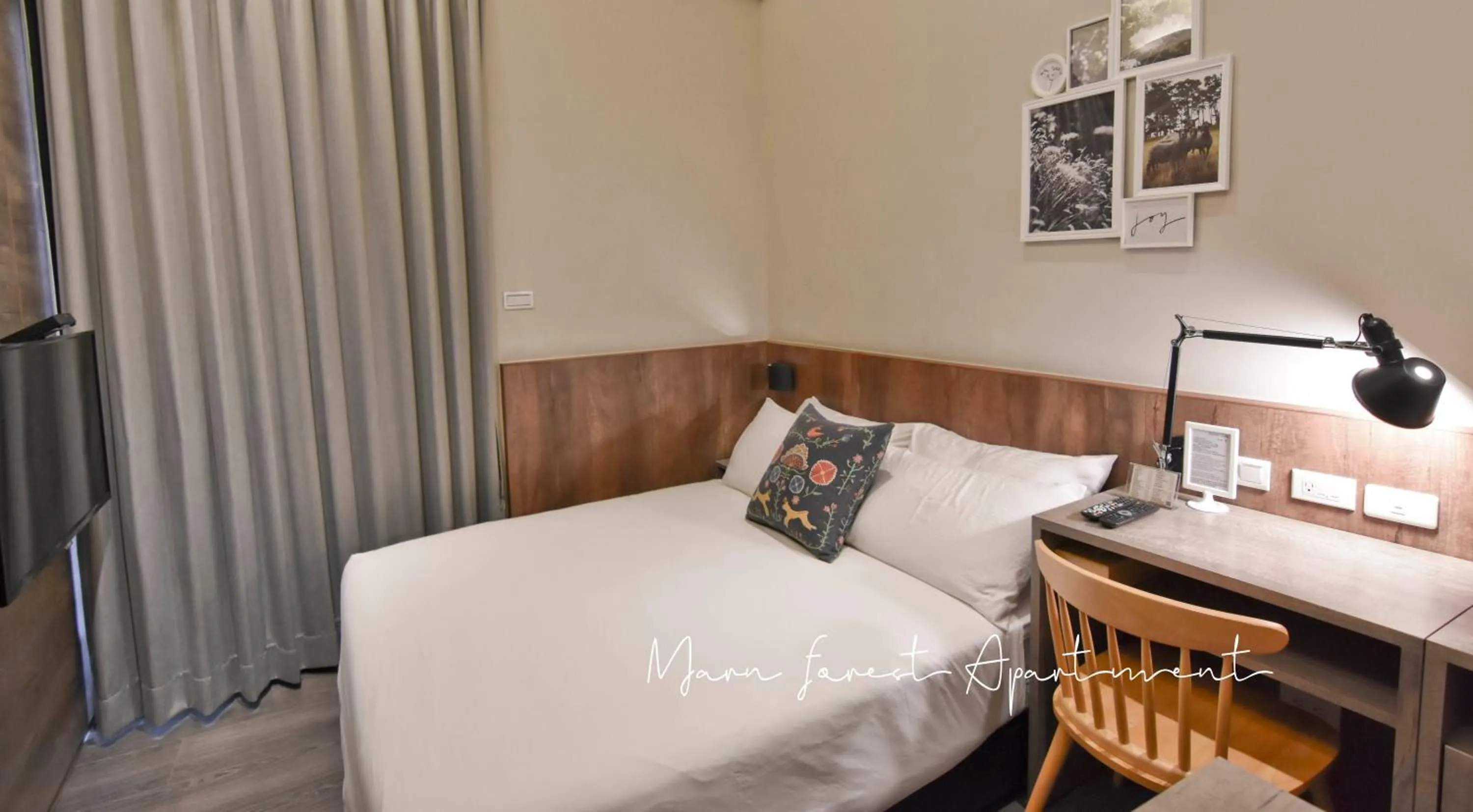 Bed in Morn forest apartment