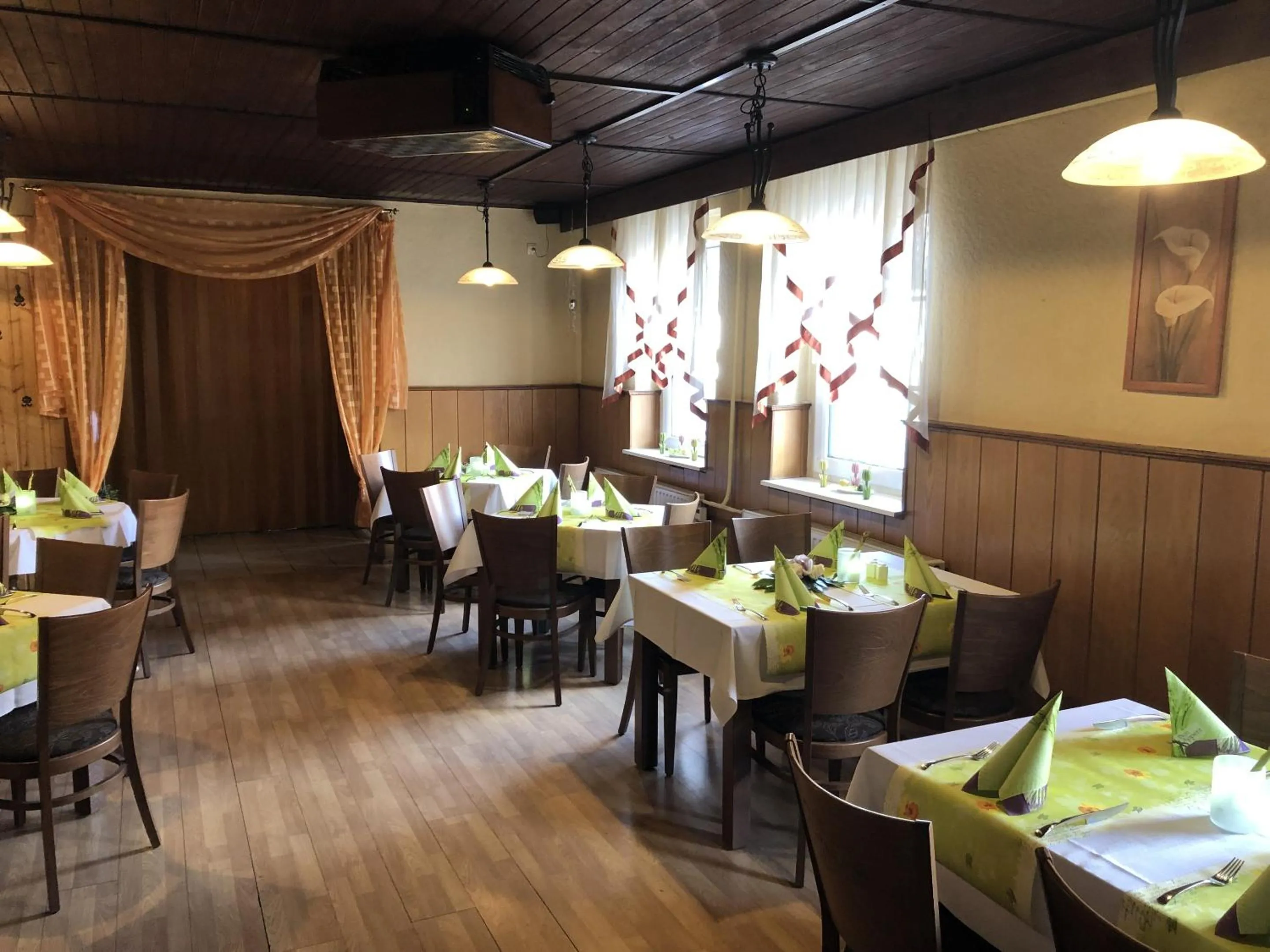 Dining area in Landgasthof Deinert