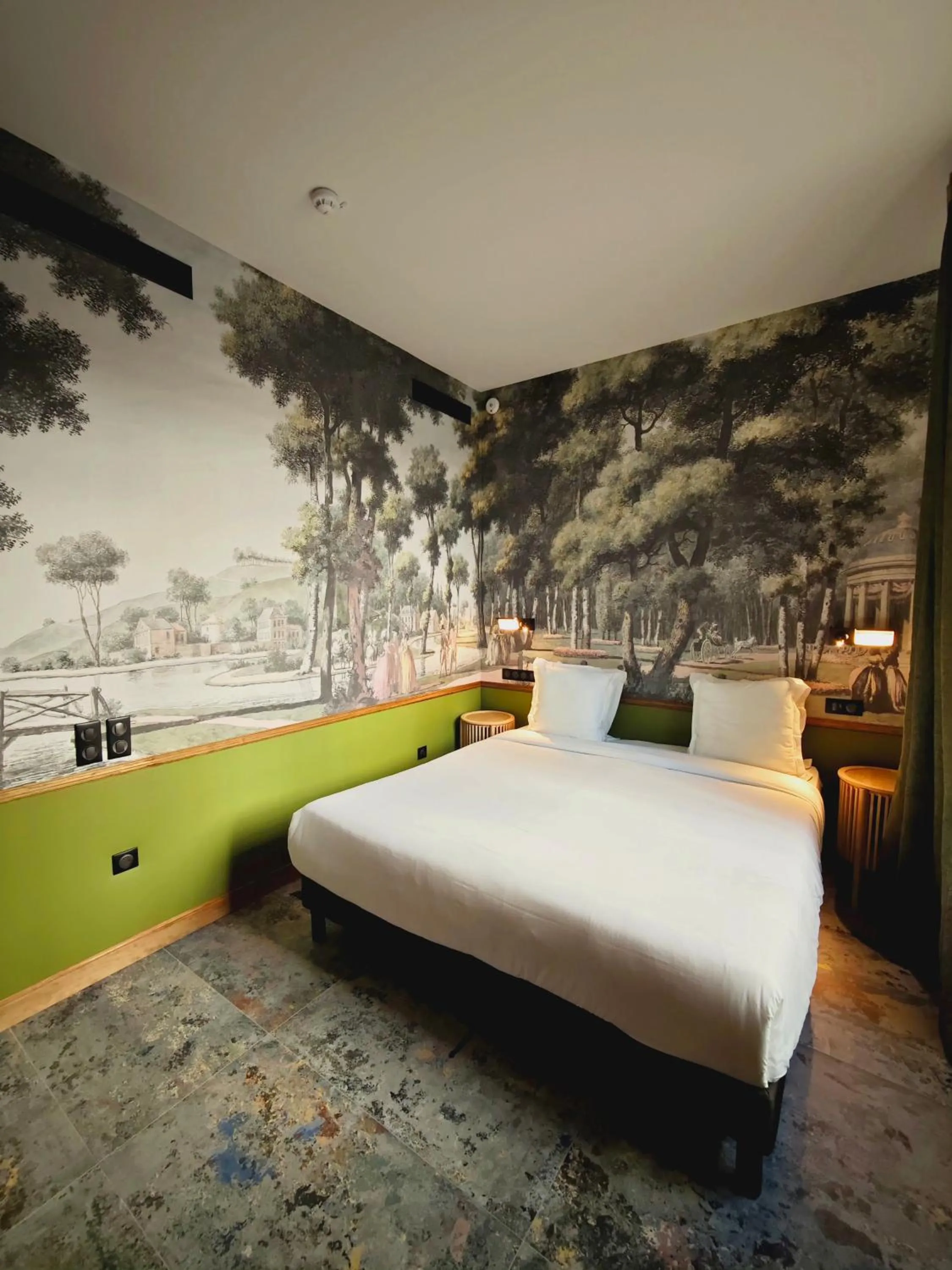 Bedroom, Bed in Hôtel Relais Monceau