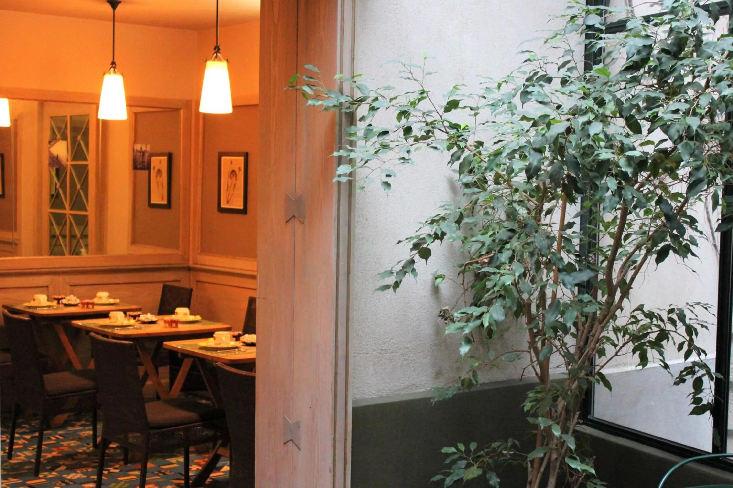 Breakfast in Hôtel Relais Monceau