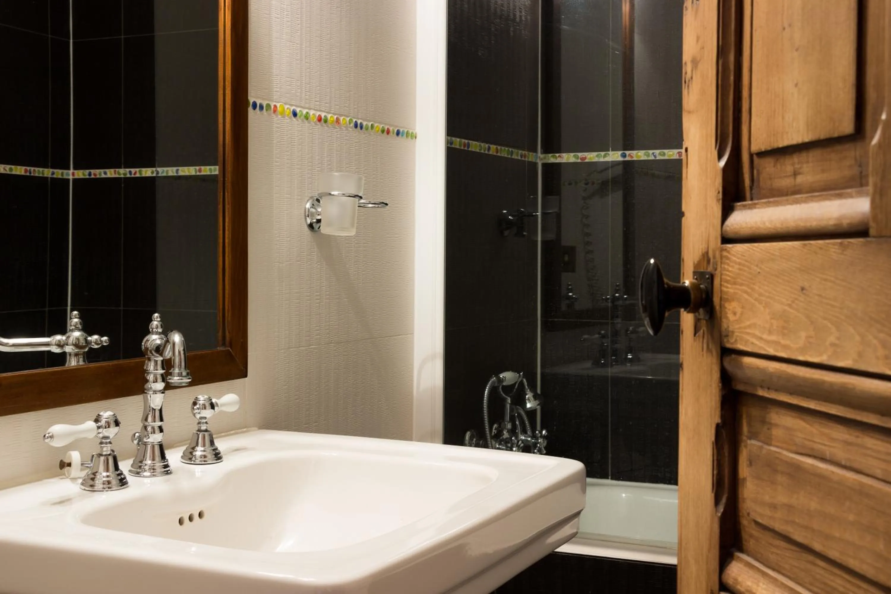 Bathroom in Hôtel Relais Monceau