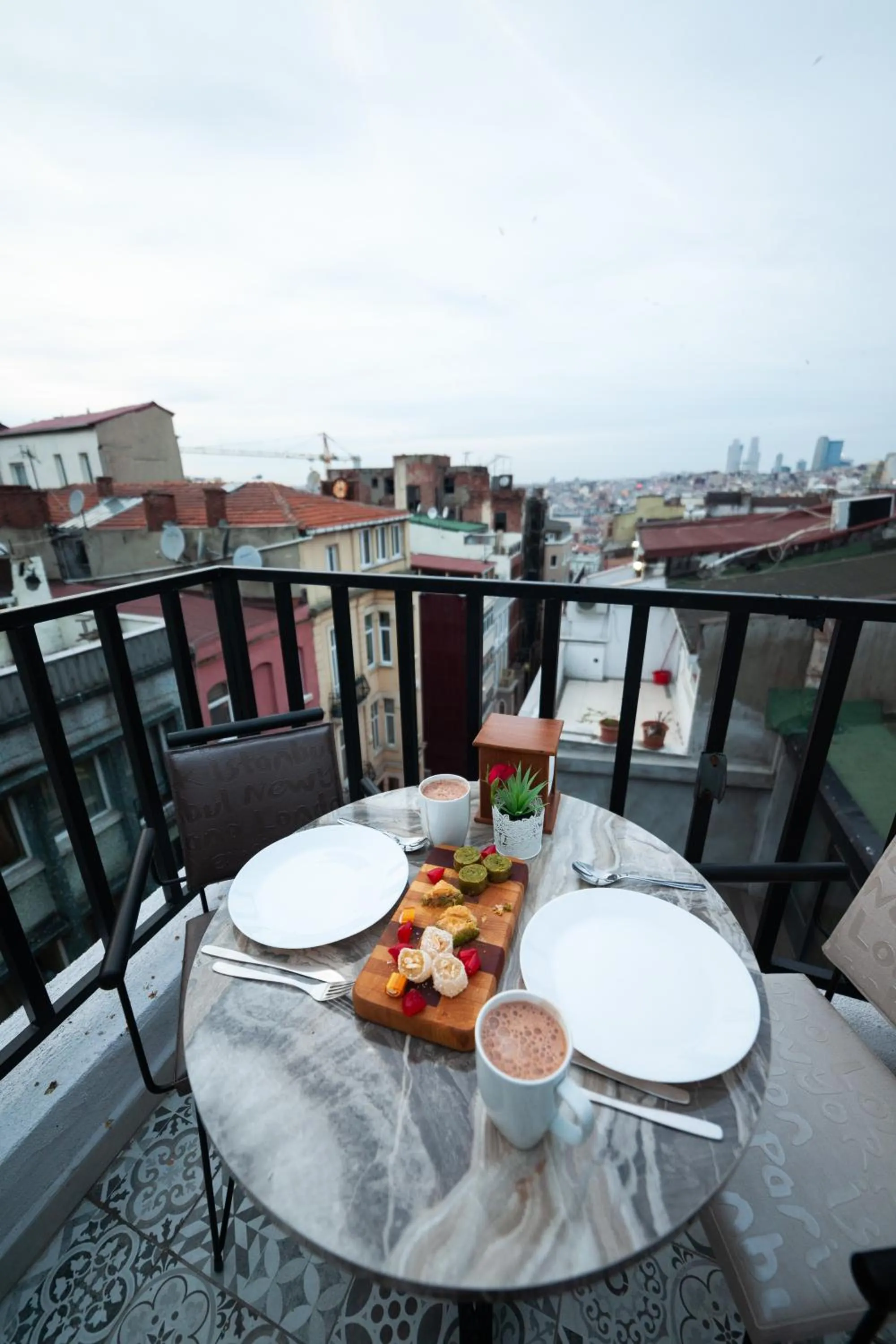 Balcony/Terrace in Lime Garden Hotel