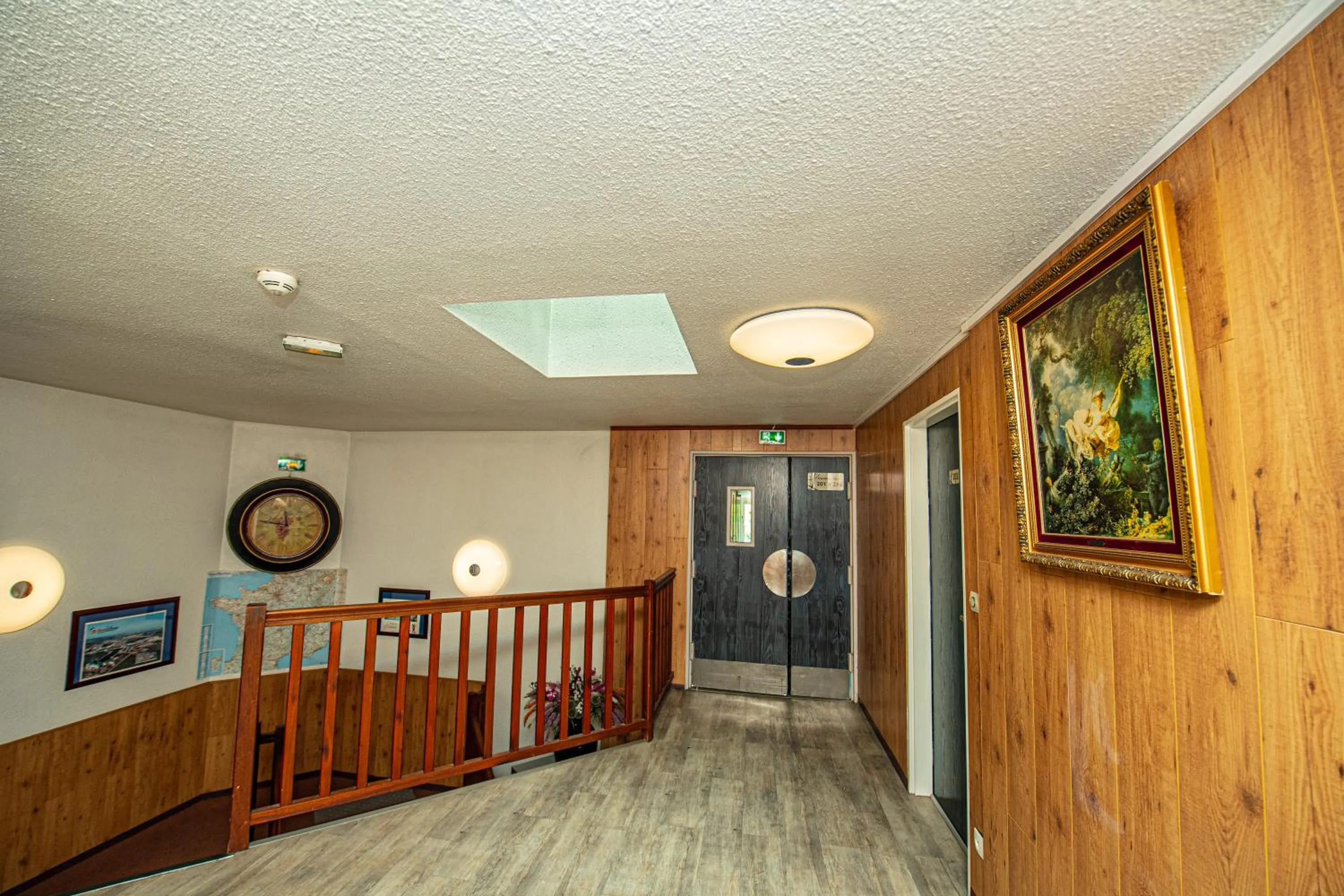 Property building in Logis Hôtel - Le Relais du Parisis