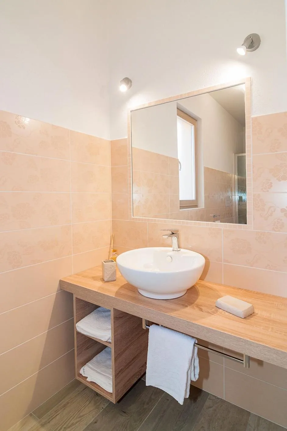 MOLAROTTO CAMERE CON ANGOLO COTTURA