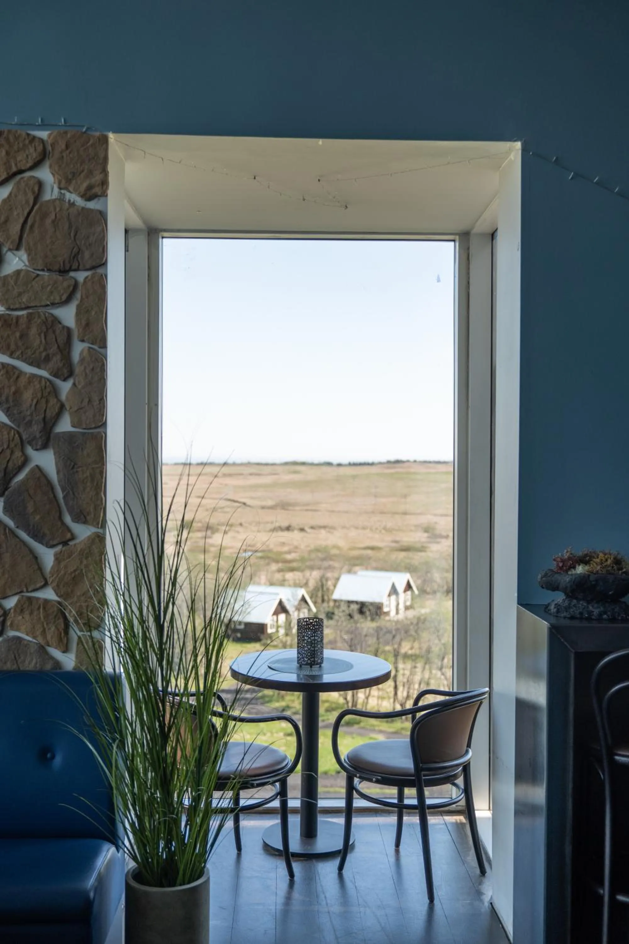 Seating area in Hotel Laki