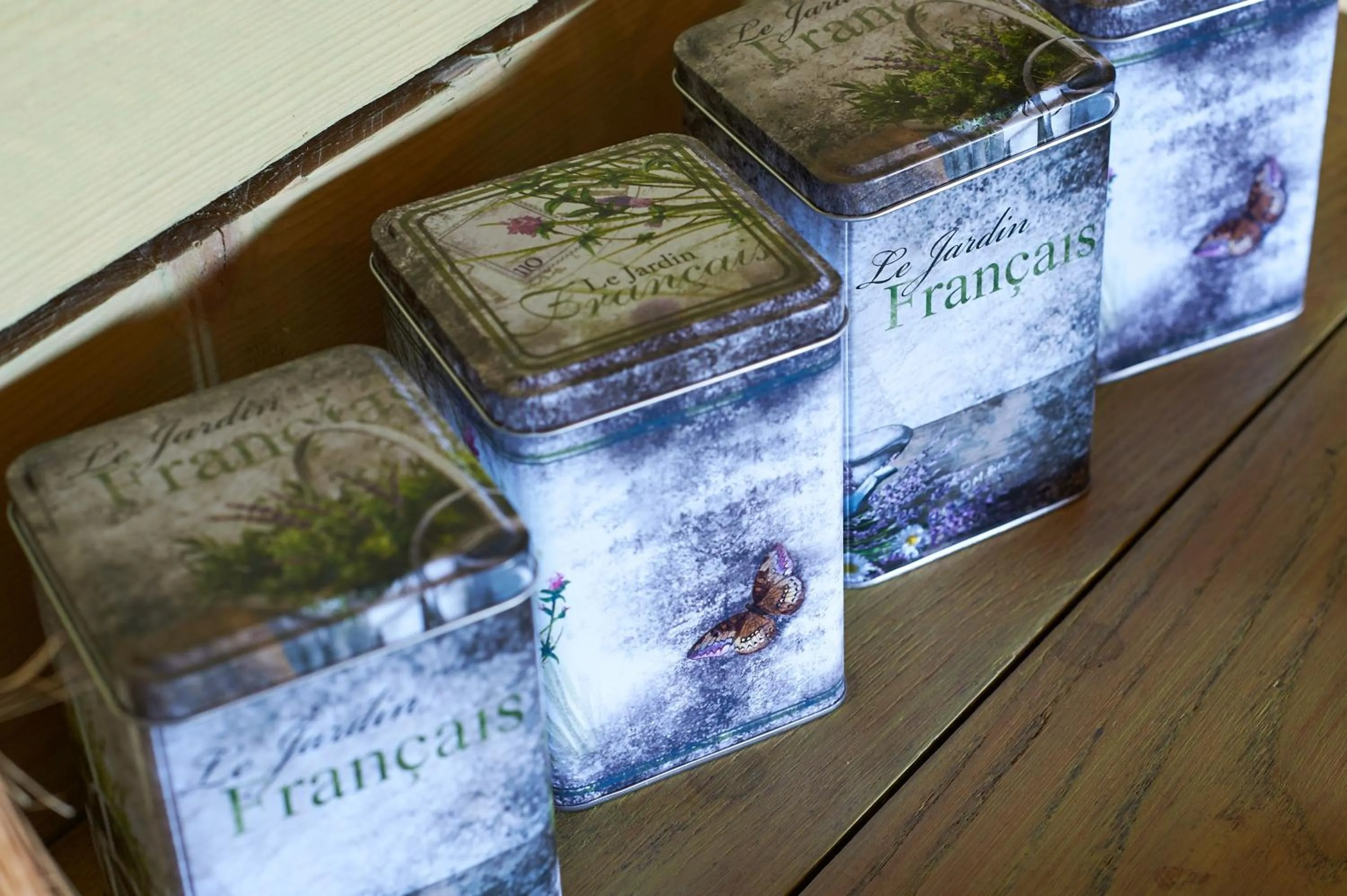 Decorative detail in Aux Greniers à Rêves