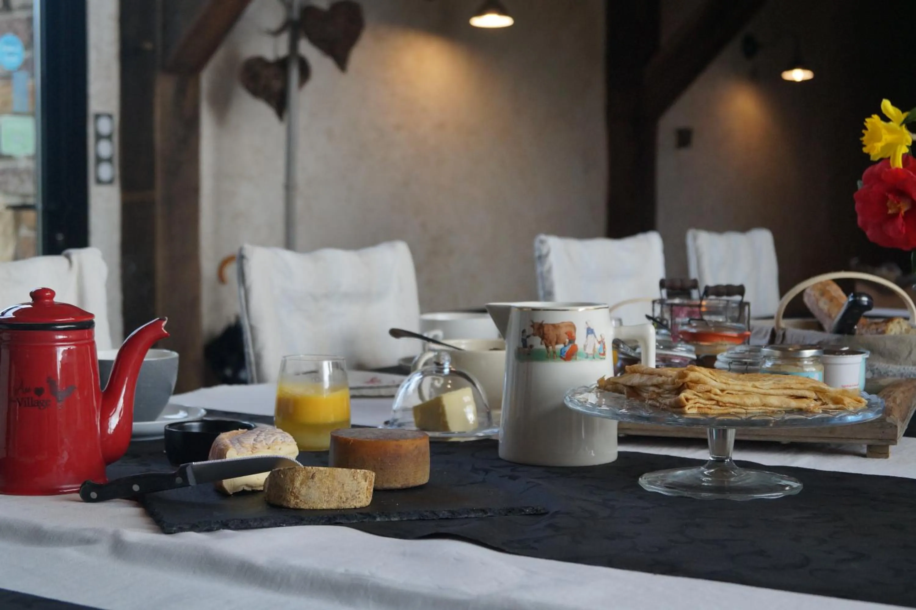 Breakfast in Aux Greniers à Rêves