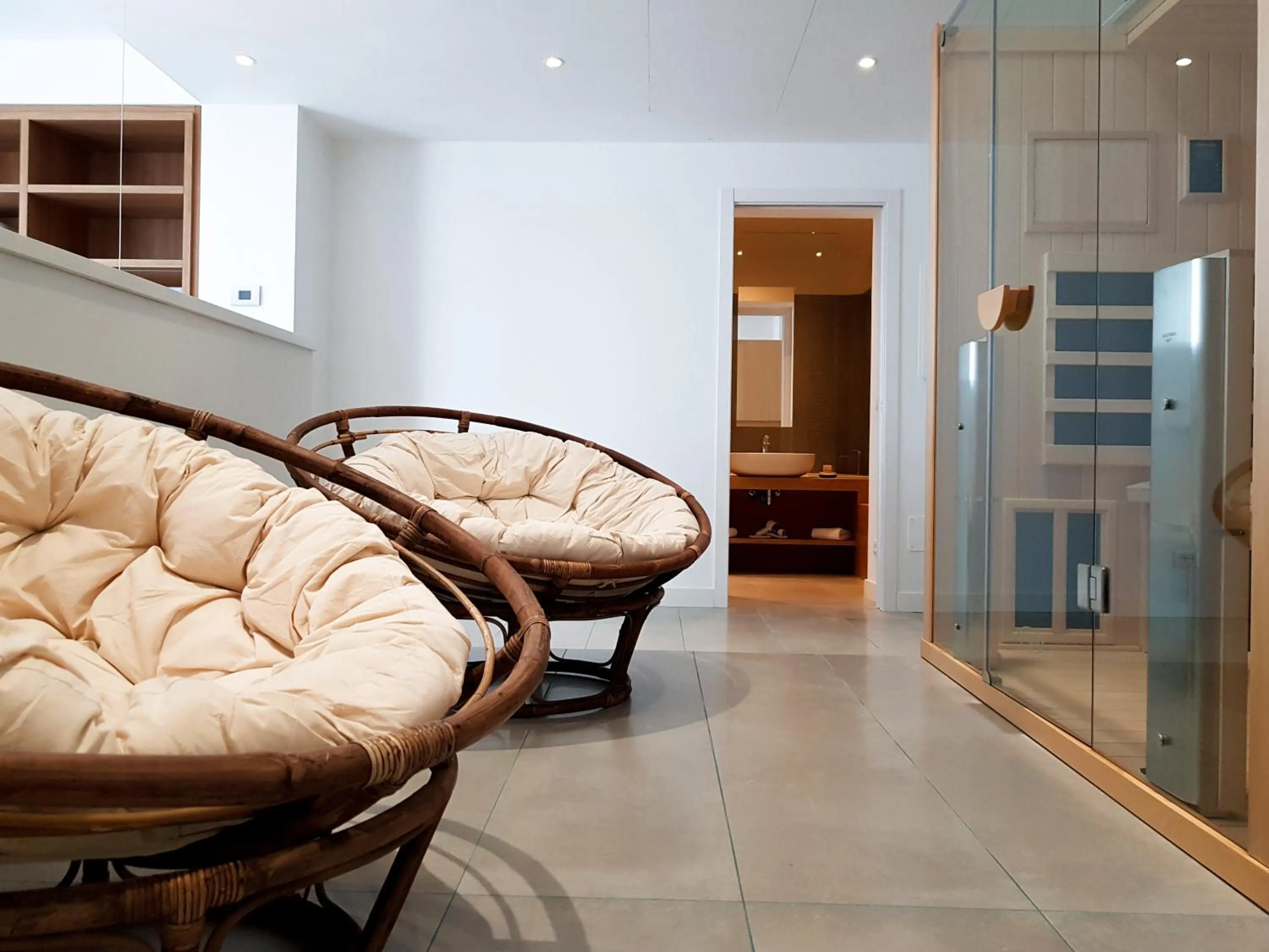 Hot Tub in Mosella Suite Hotel