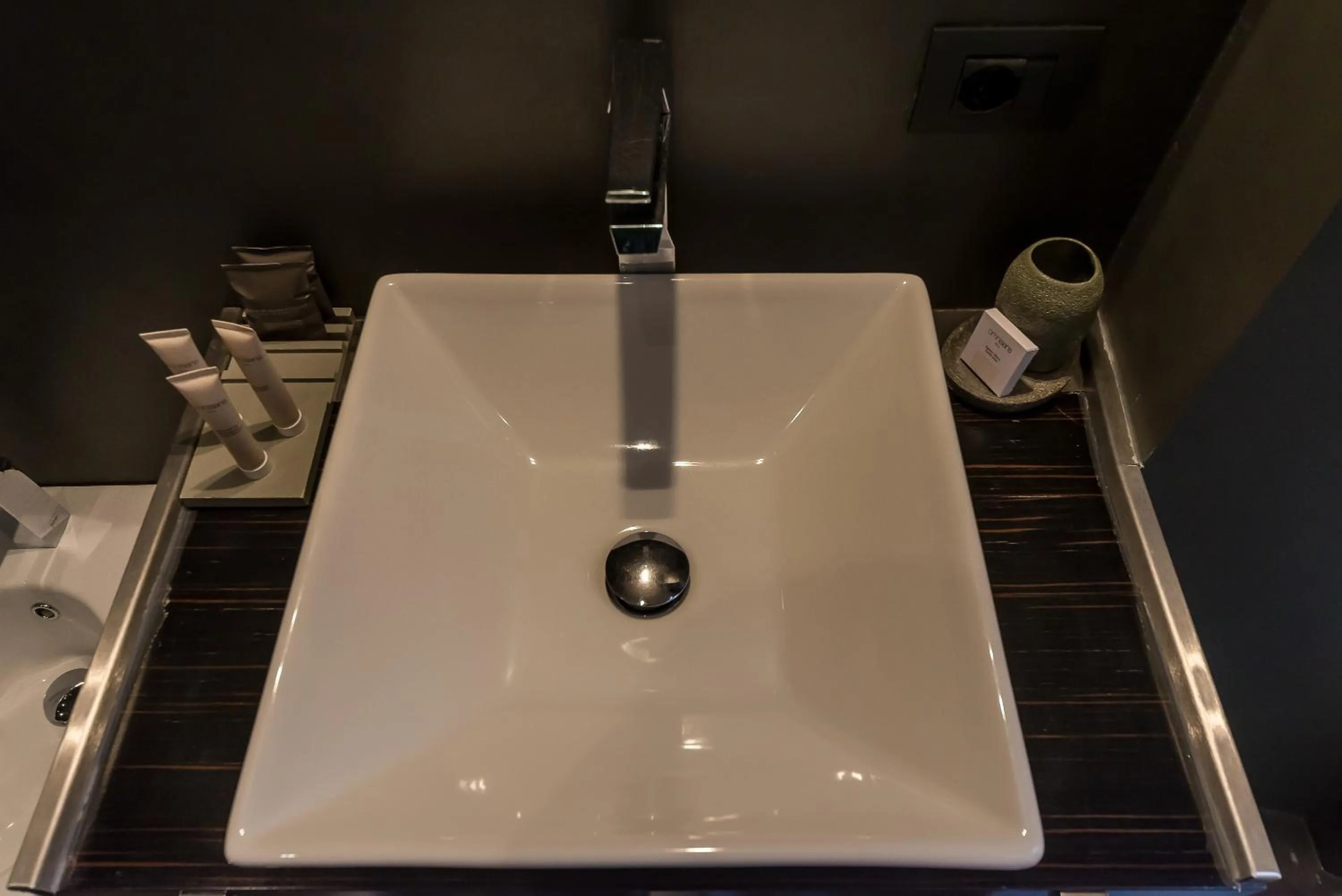 Bathroom in Campo Marzio Luxury Suites