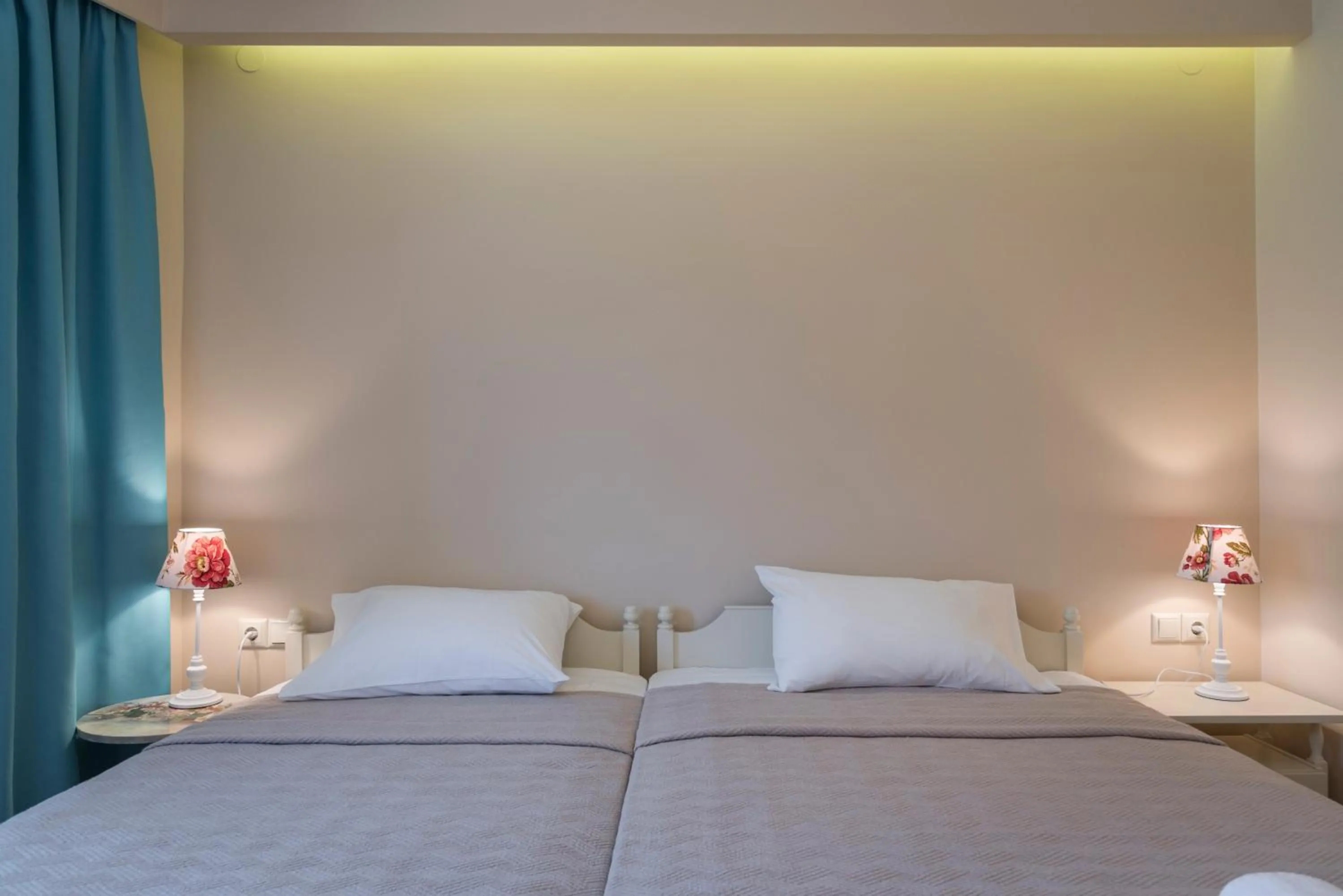 Bed in Hermes Beach Front