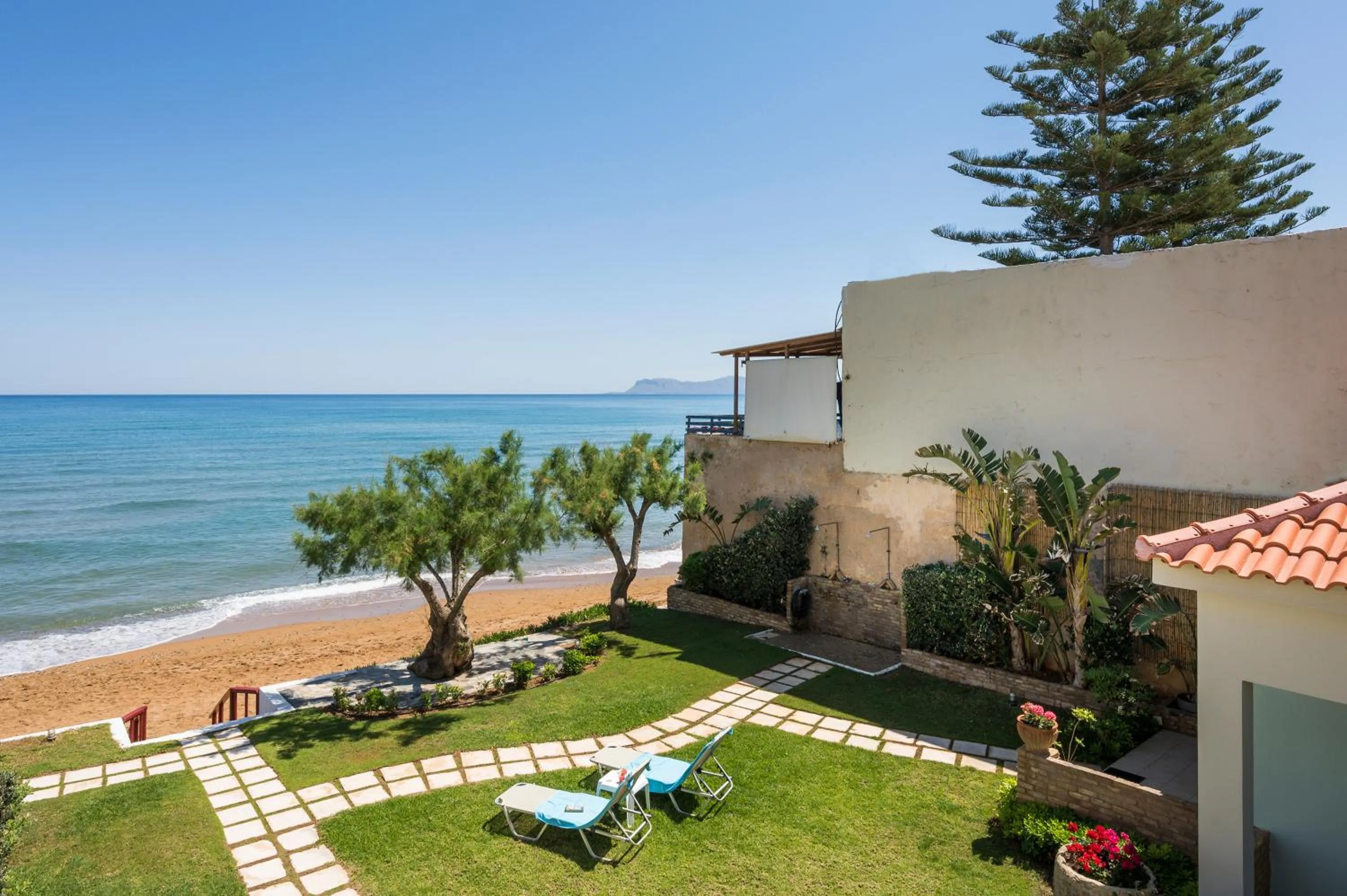 Garden in Hermes Beach Front