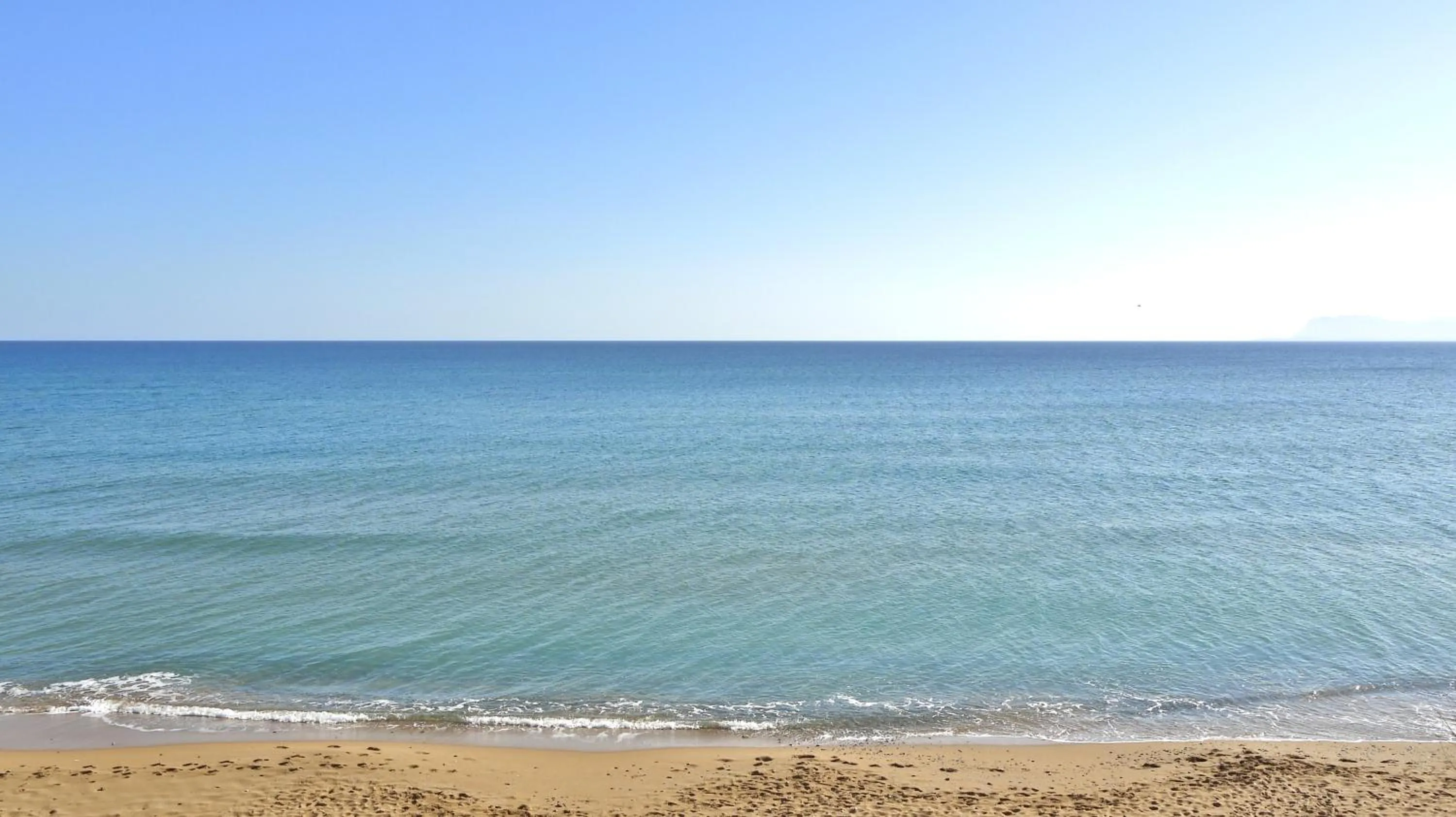 Beach in Hermes Beach Front
