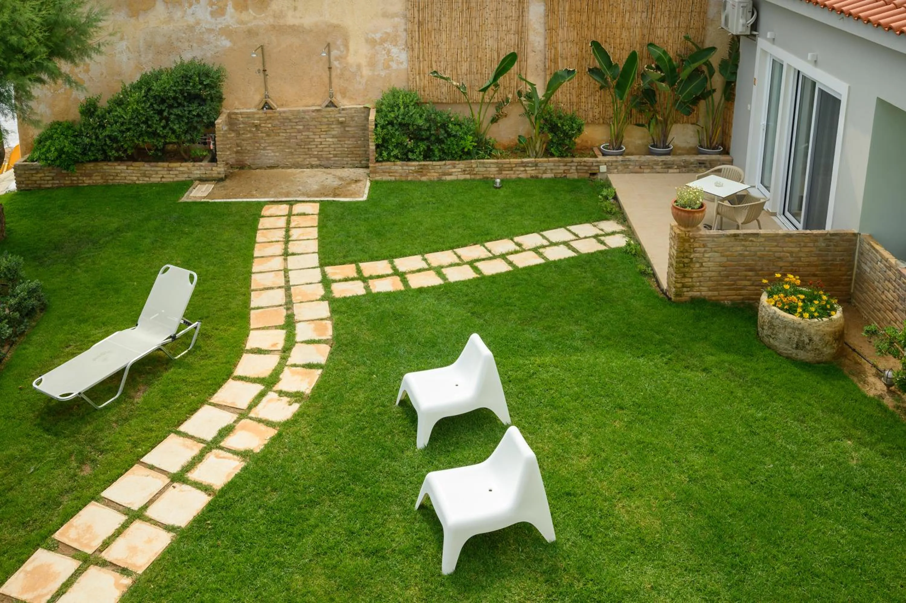 Garden in Hermes Beach Front