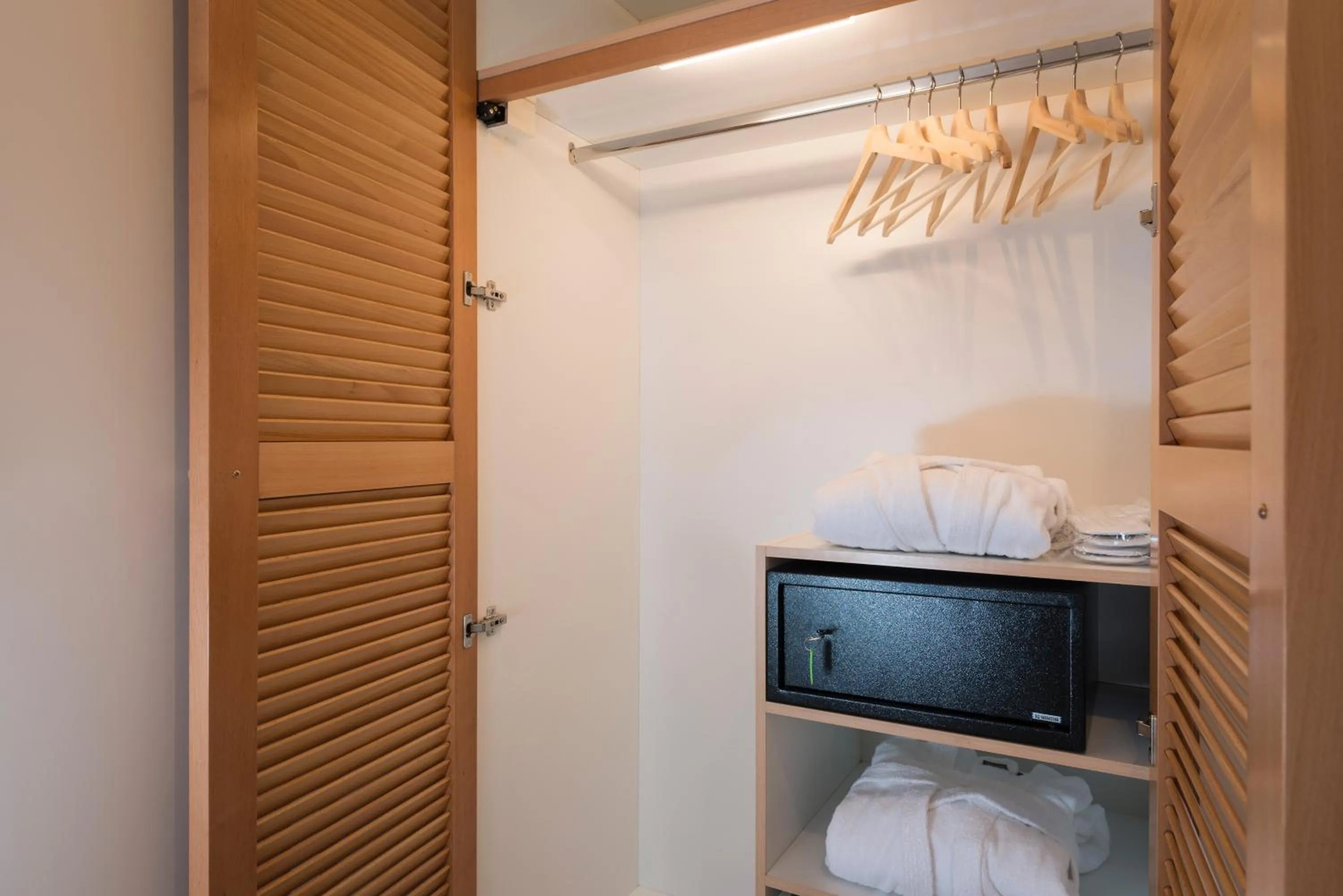 Bedroom in Hermes Beach Front