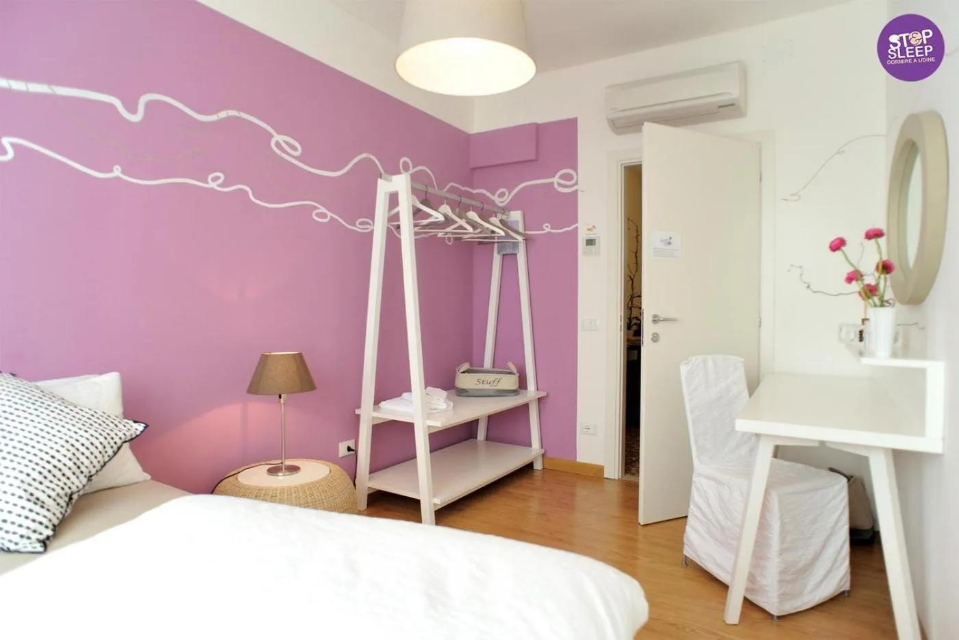 Photo of the whole room, Bed in Stop & Sleep Udine