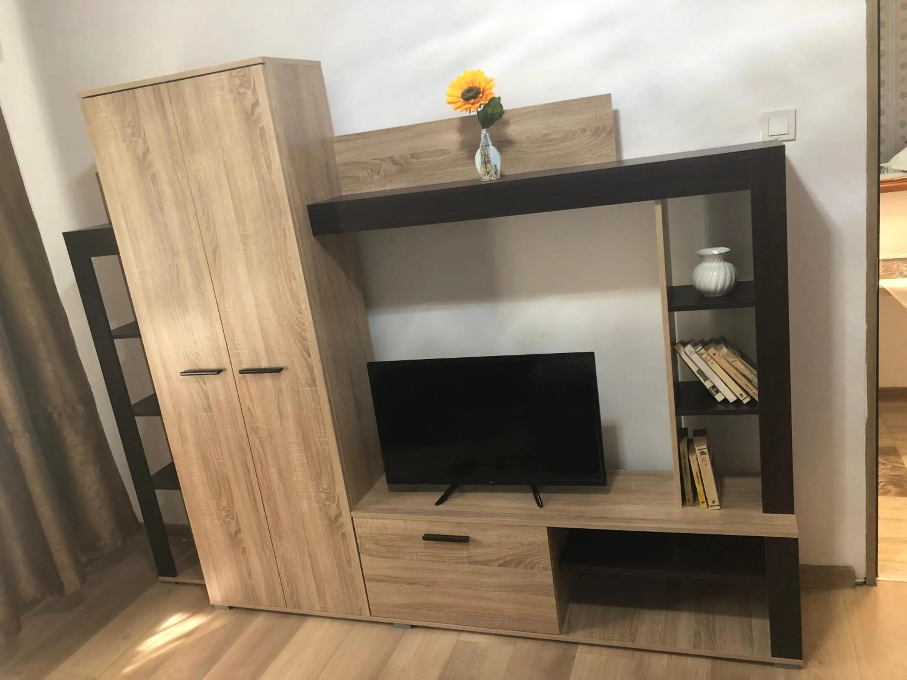 TV and multimedia in Hotel Taco