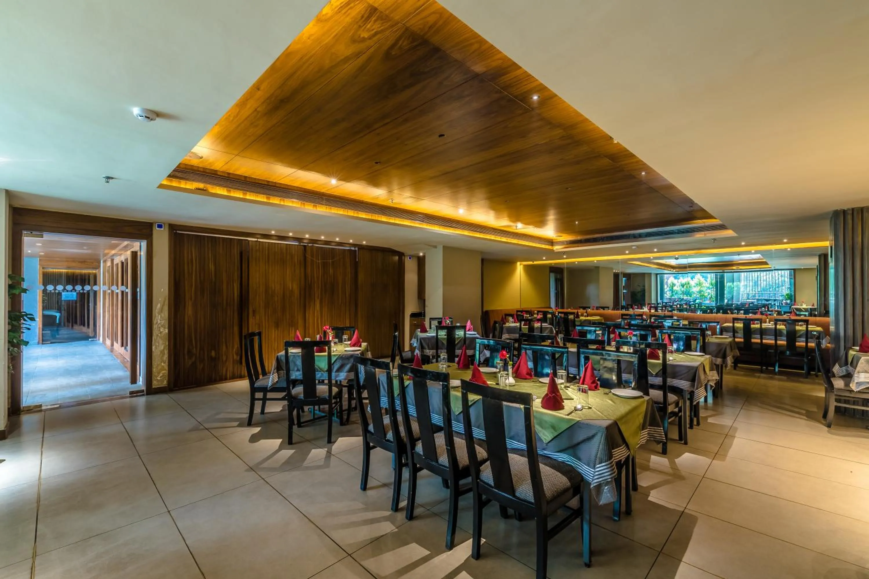 Restaurant/places to eat in Princeton Club
