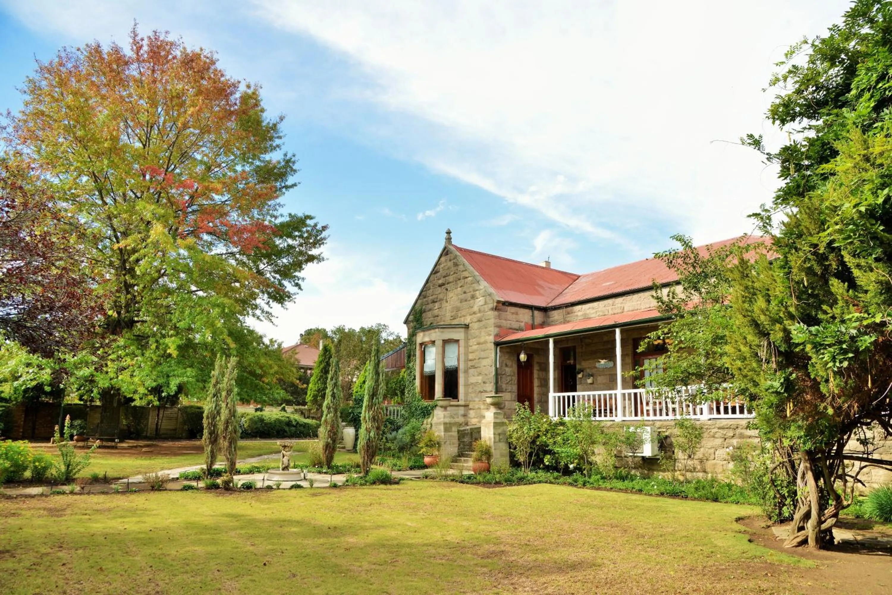 Facade/entrance in Die Kliphuis