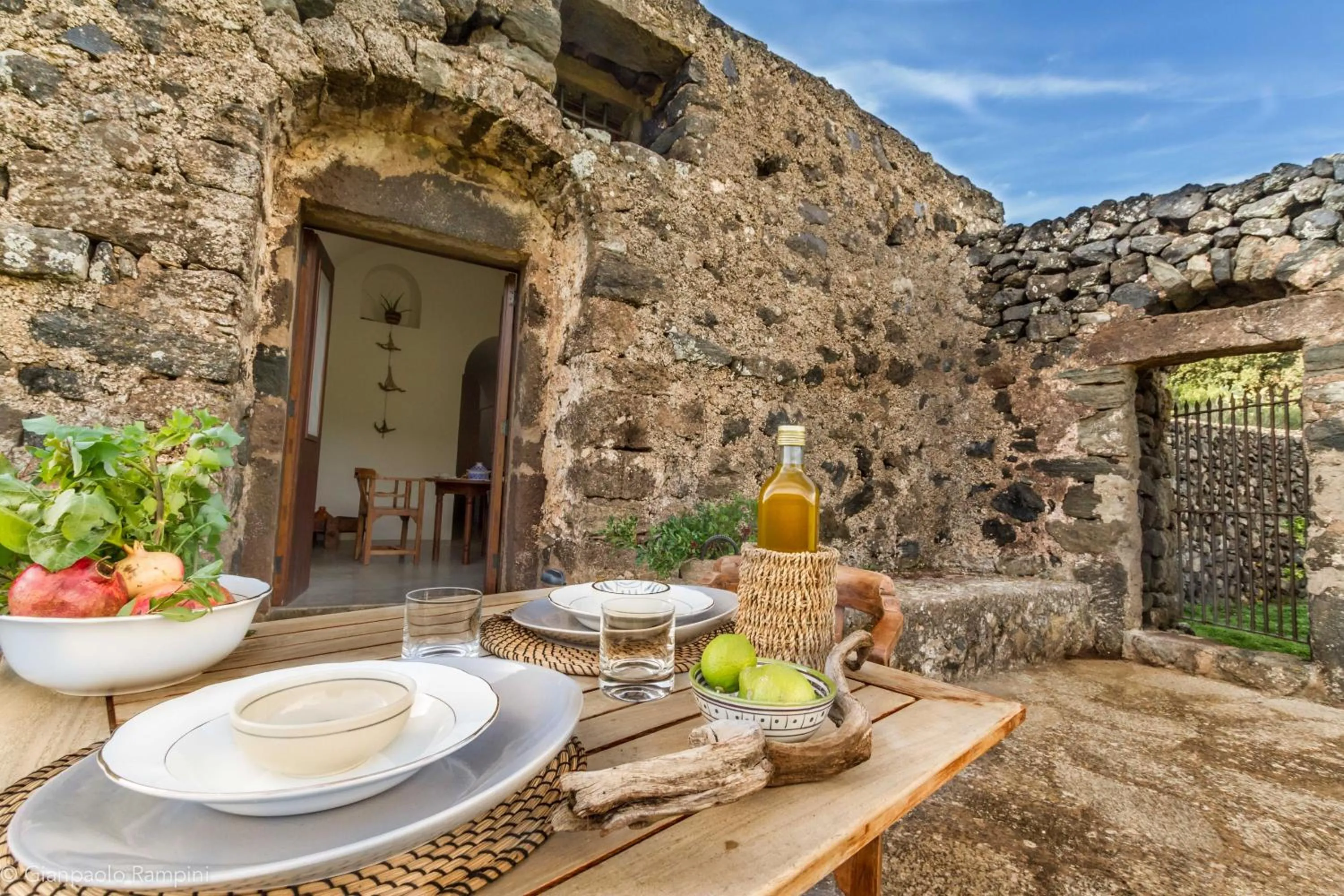 Patio in 2 Gatti - Sogno