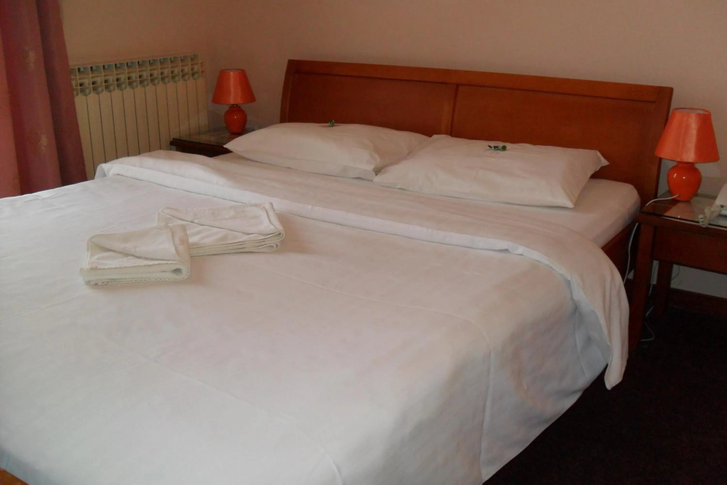 Bed in Hotel Vila Sunce
