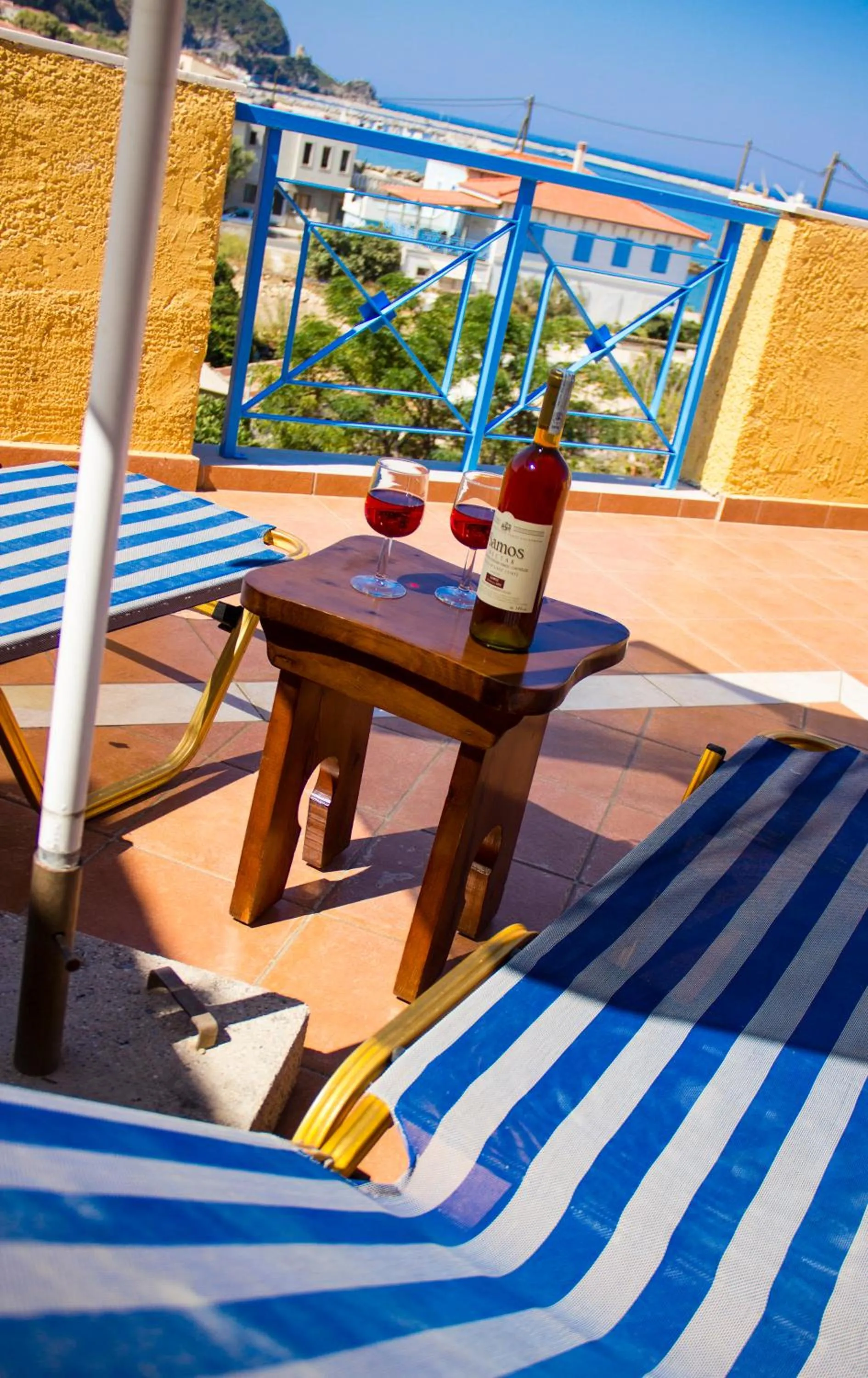 Decorative detail in Hesperia Hotel